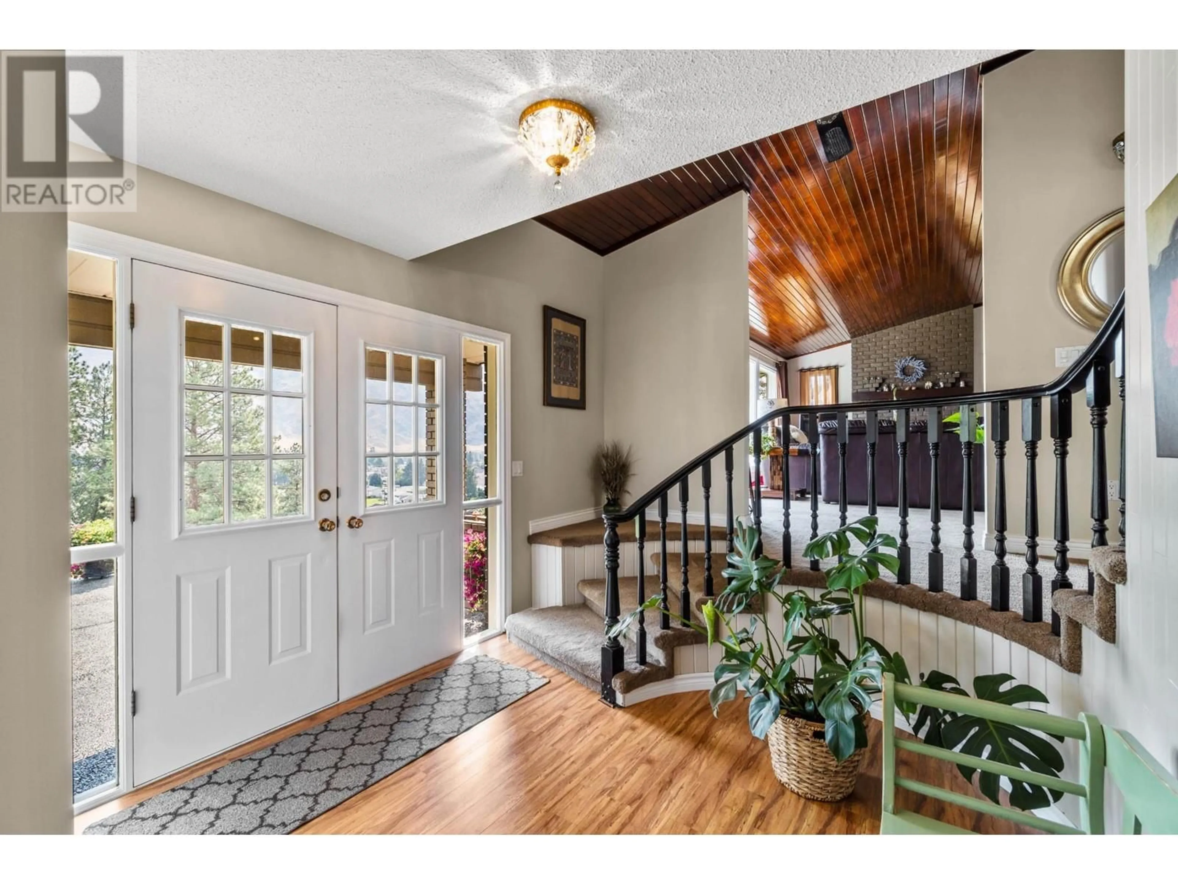 Indoor entryway for 3084 DOHM ROAD, Kamloops British Columbia