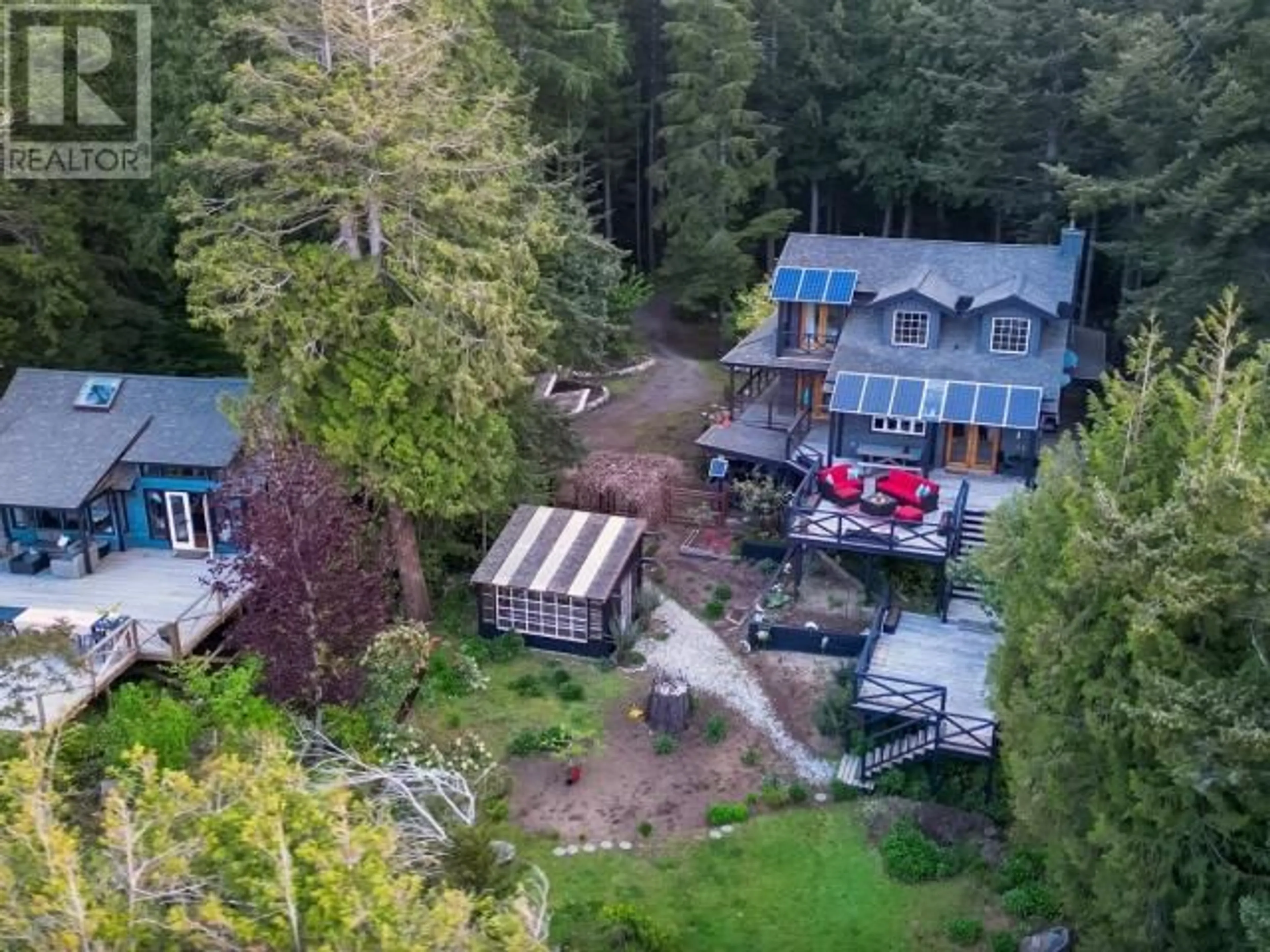 Outside view for 1900 VANCOUVER BLVD, Savary Island British Columbia V0N2G0