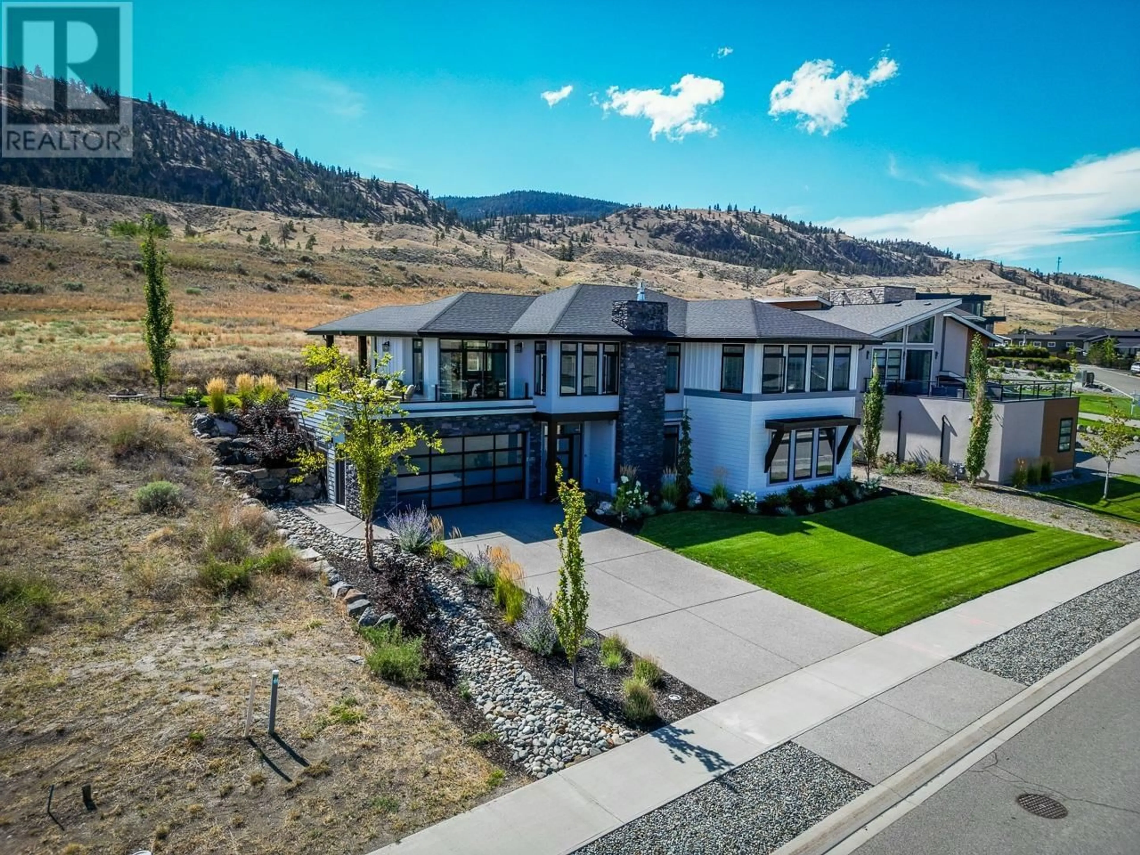 Frontside or backside of a home for 135 CAVESSON WAY, Tobiano British Columbia V1S0B3