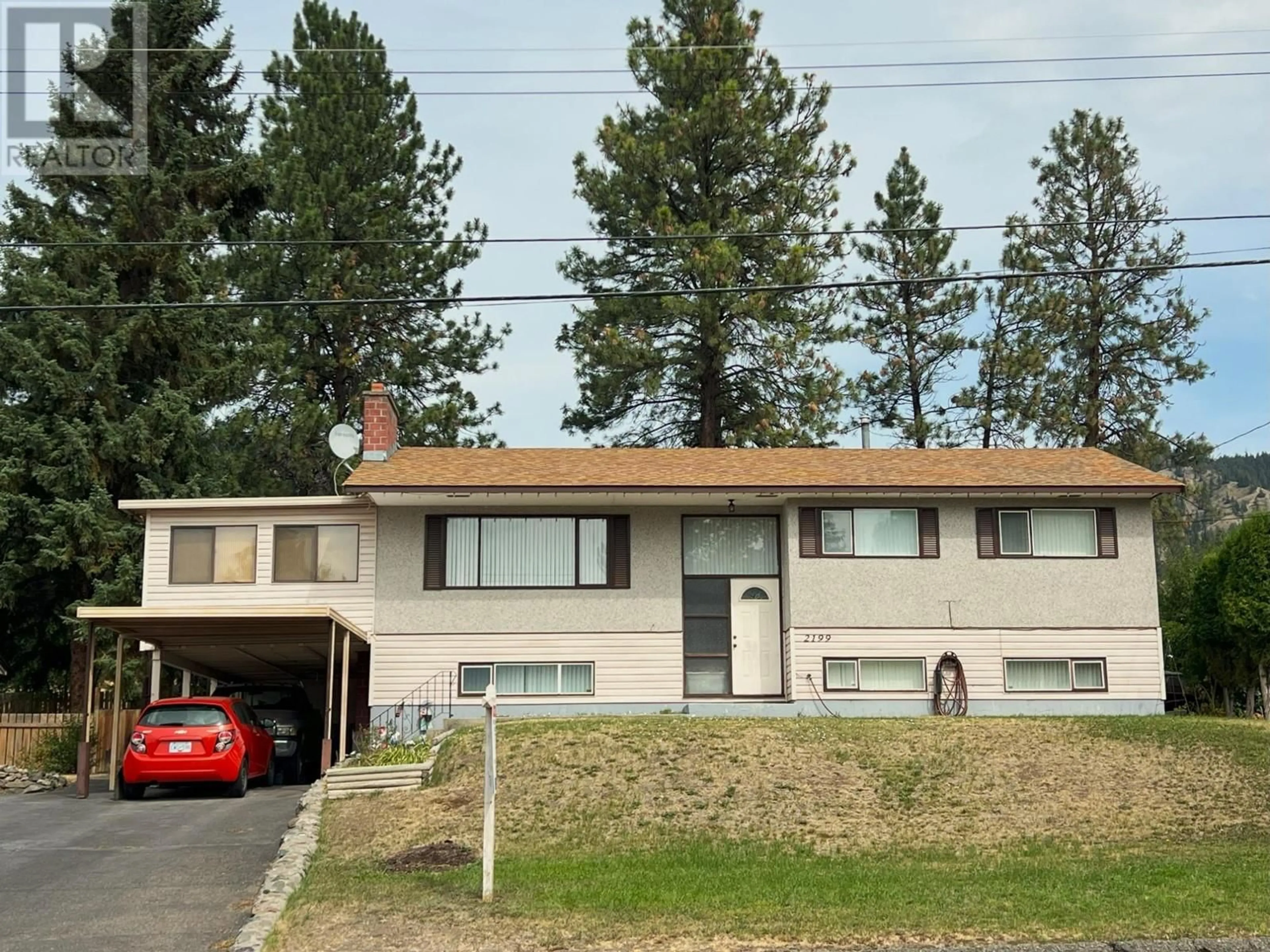 Frontside or backside of a home for 2199 CASTILLOU CRES, Merritt British Columbia V1K1H7