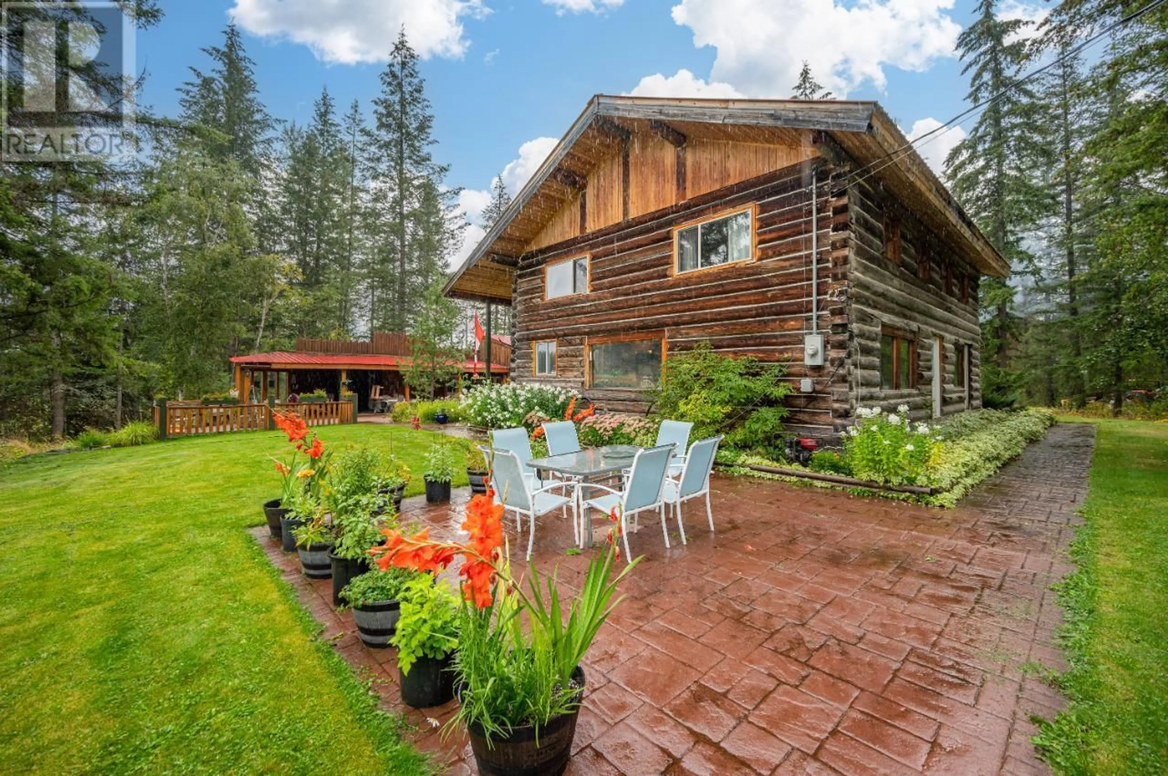 Patio for 4373 CLEARWATER VALLEY ROAD, Clearwater British Columbia V0E1N1