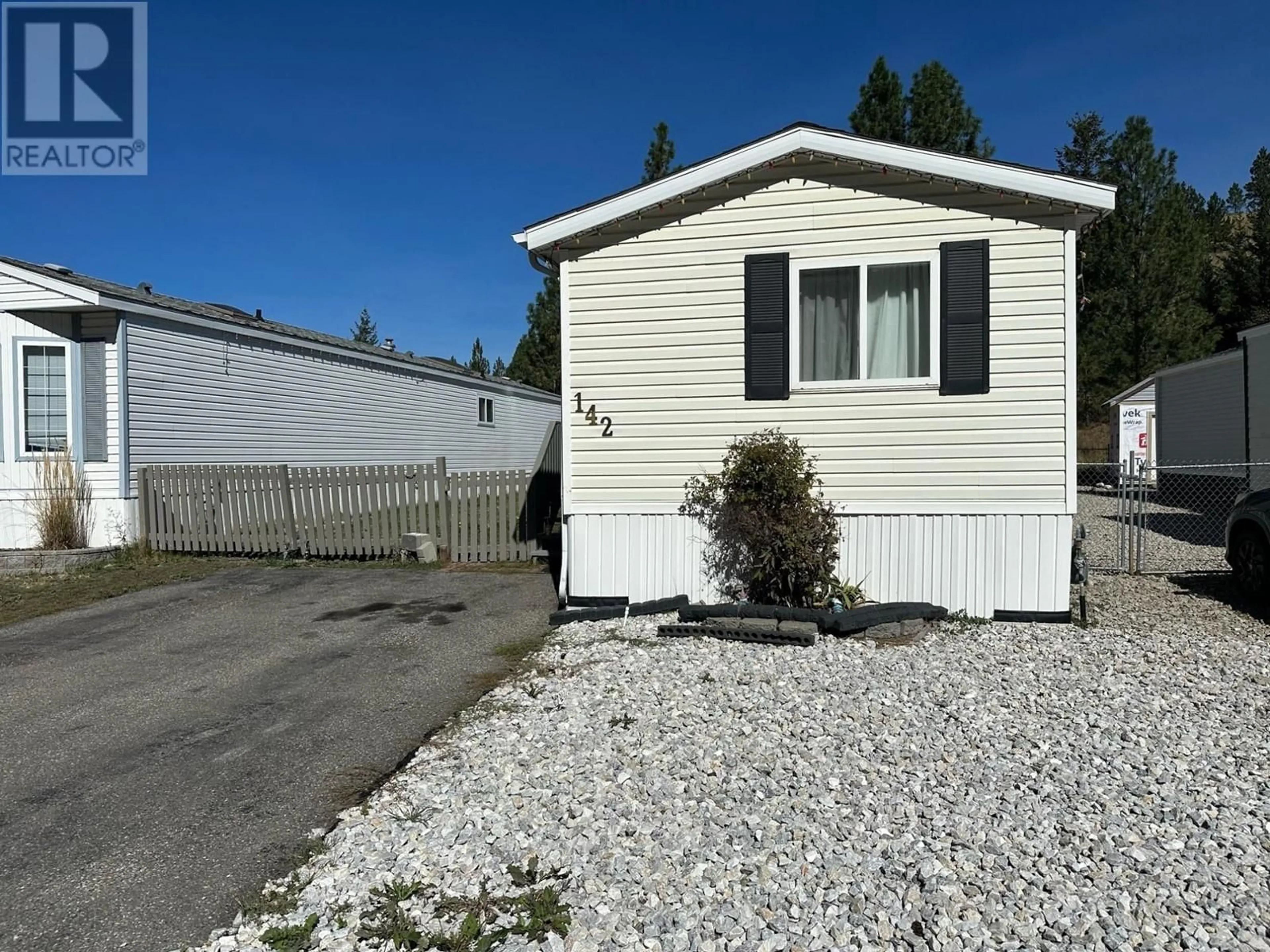 Home with vinyl exterior material for 1555 HOWE Road Unit# 142, Kamloops British Columbia V2H1T7