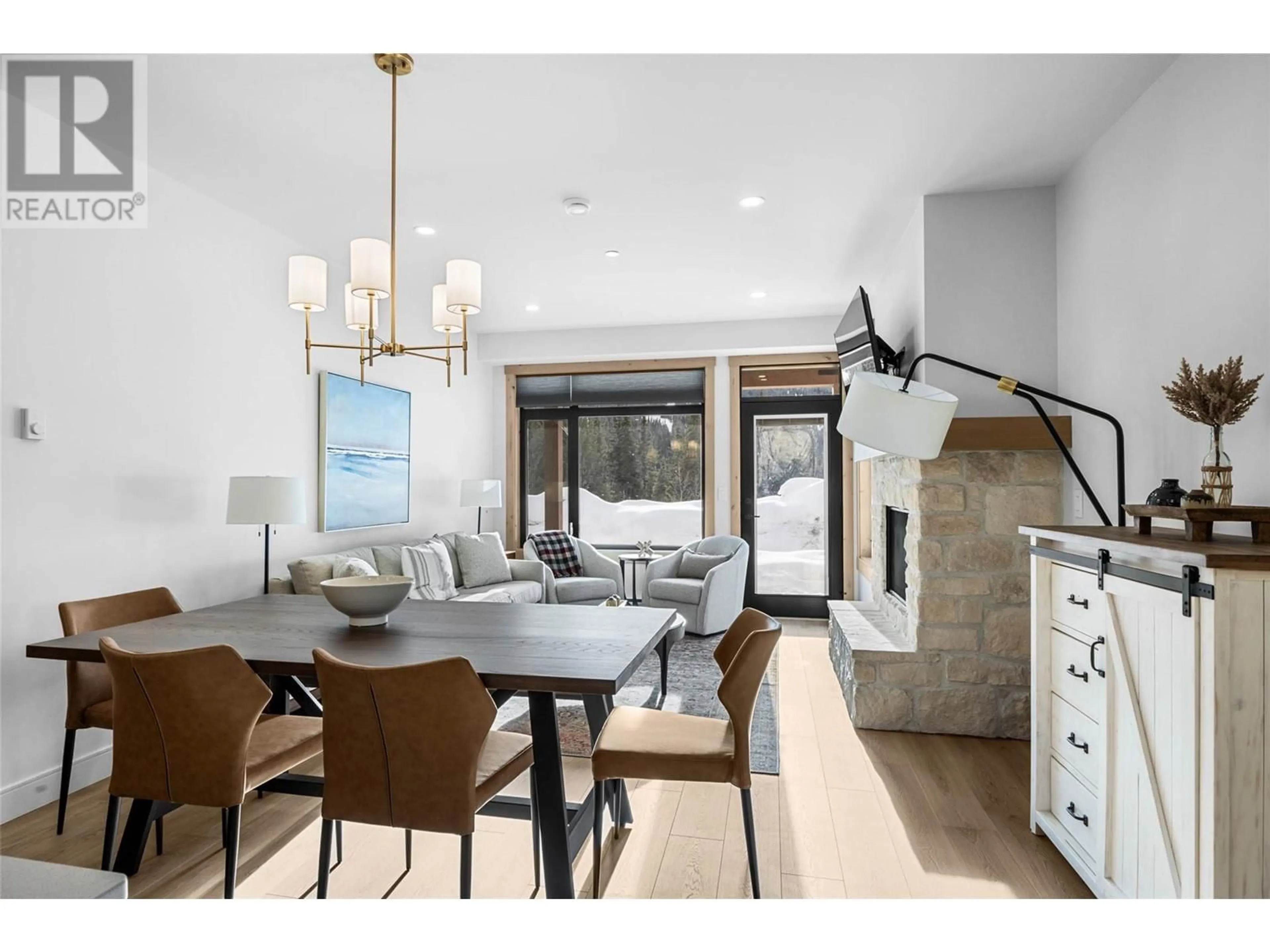 Open concept kitchen, unknown for 7 - 7005 MCGILLIVRAY LAKE DRIVE, Sun Peaks British Columbia V0E5N0