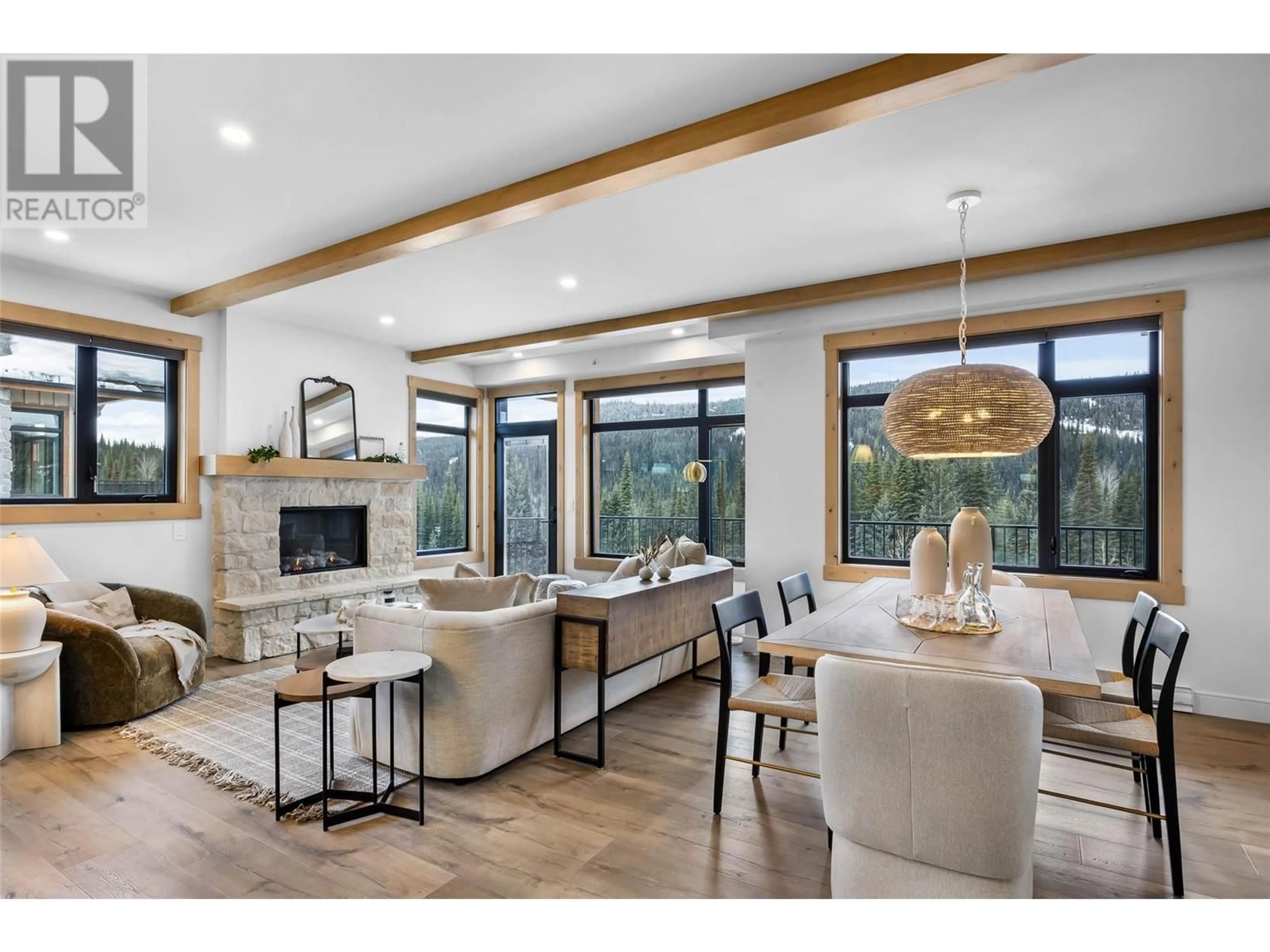 Living room with furniture, wood/laminate floor for 12 - 7005 MCGILLIVRAY LAKE DRIVE, Sun Peaks British Columbia V0E5N0