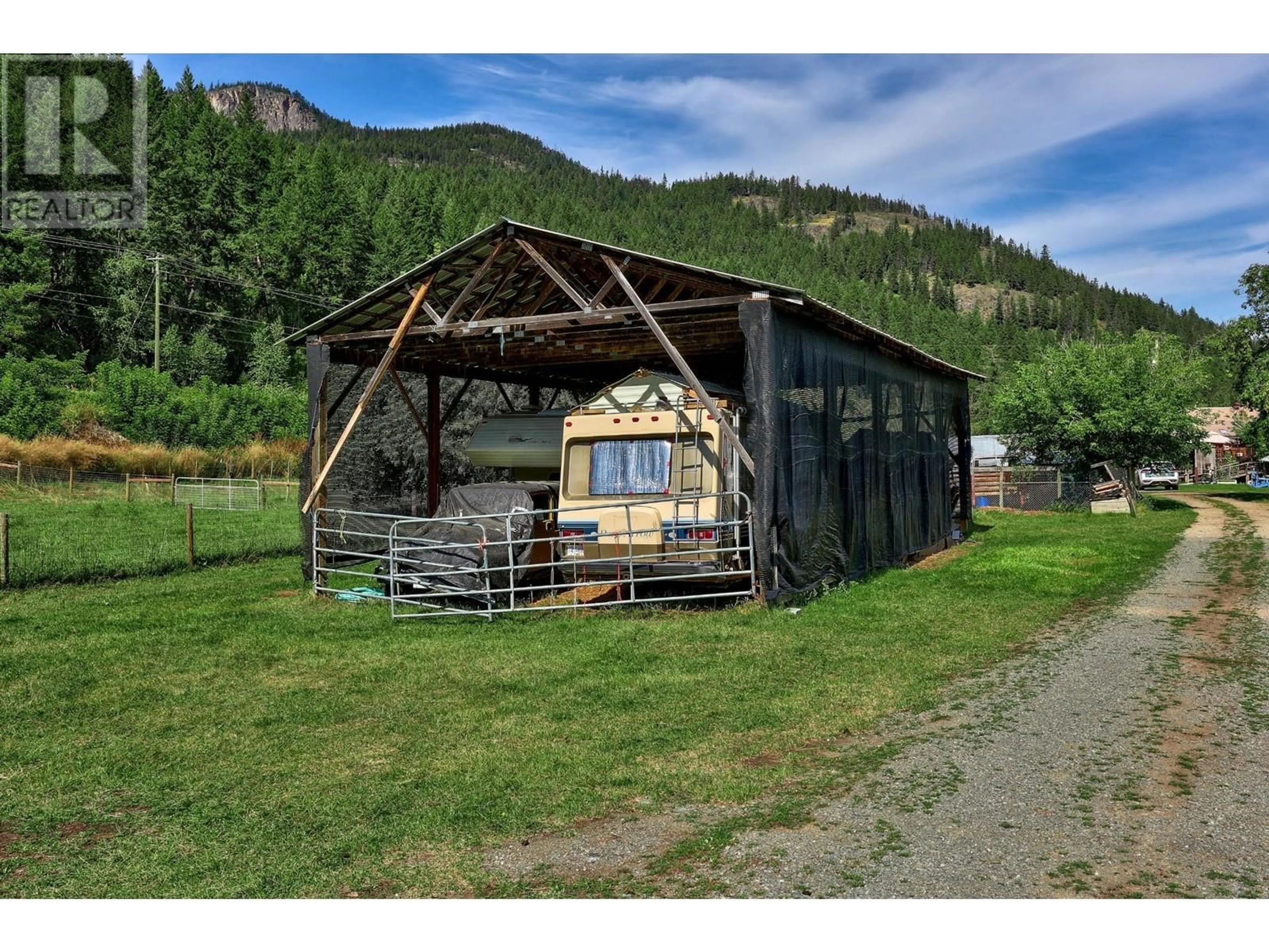 Shed for 8572 YELLOWHEAD  S Highway, Little Fort British Columbia V0E2C0