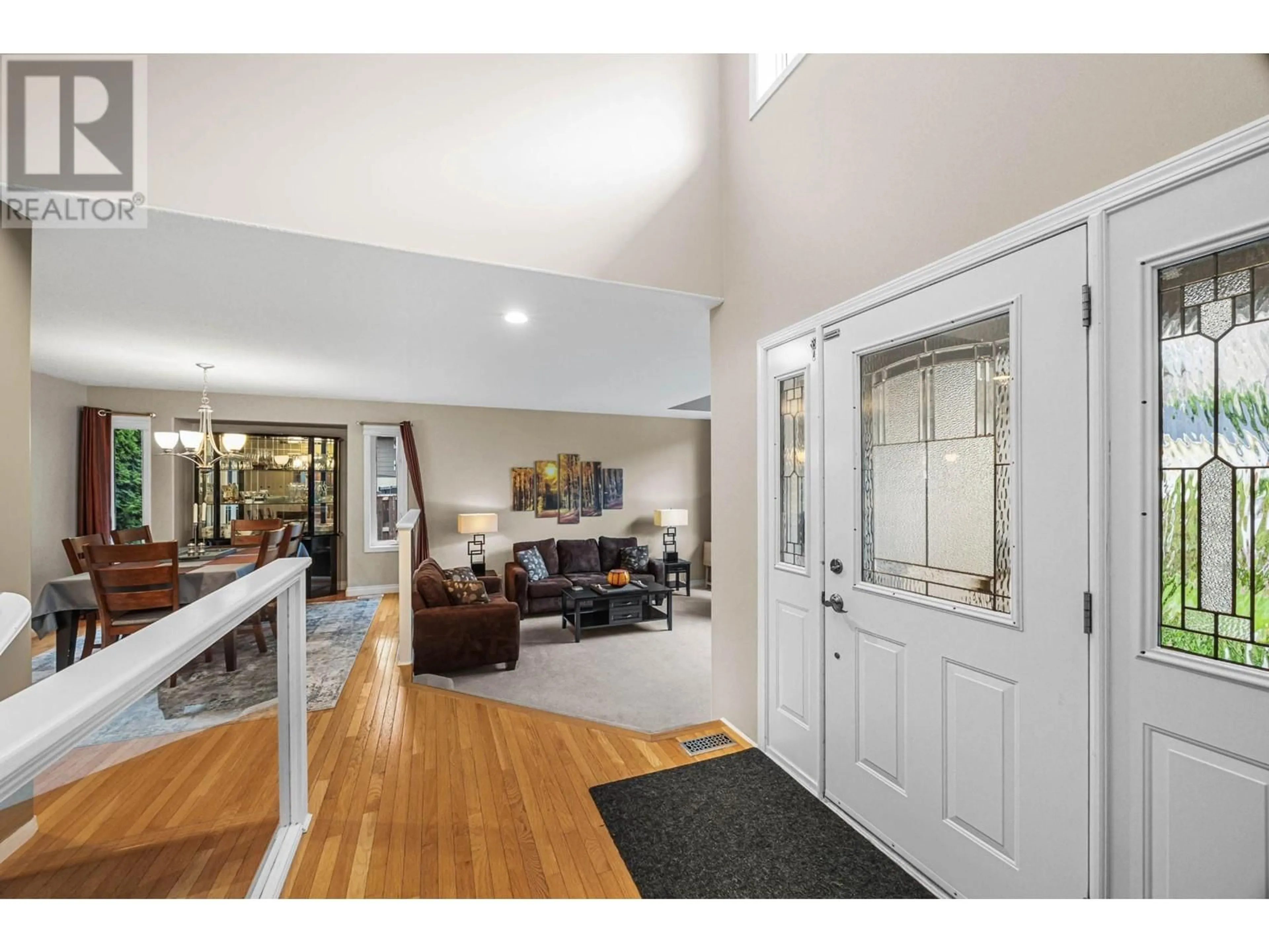 Indoor entryway, wood floors for 3568 NAVATANEE Drive, Kamloops British Columbia V2H1T7