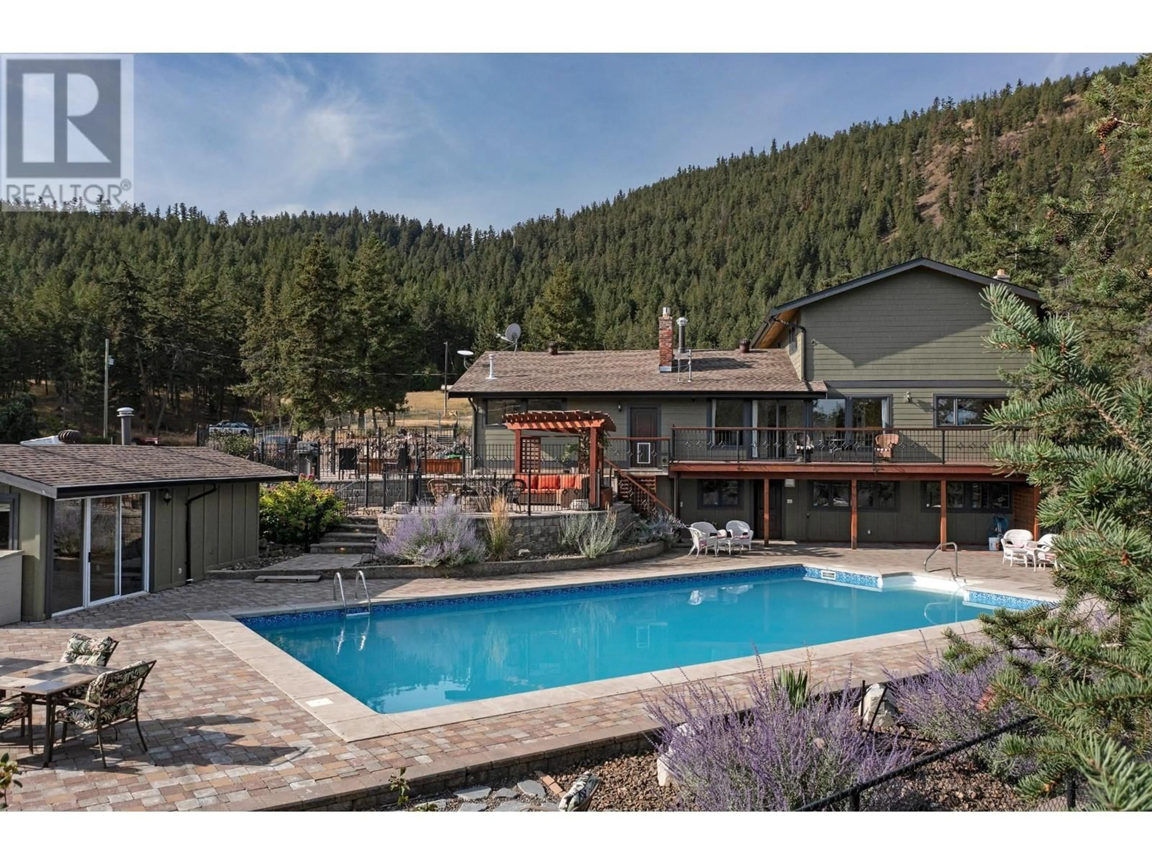 Indoor or outdoor pool for 1590 BARNHARTVALE ROAD, Kamloops British Columbia V2C6Y1