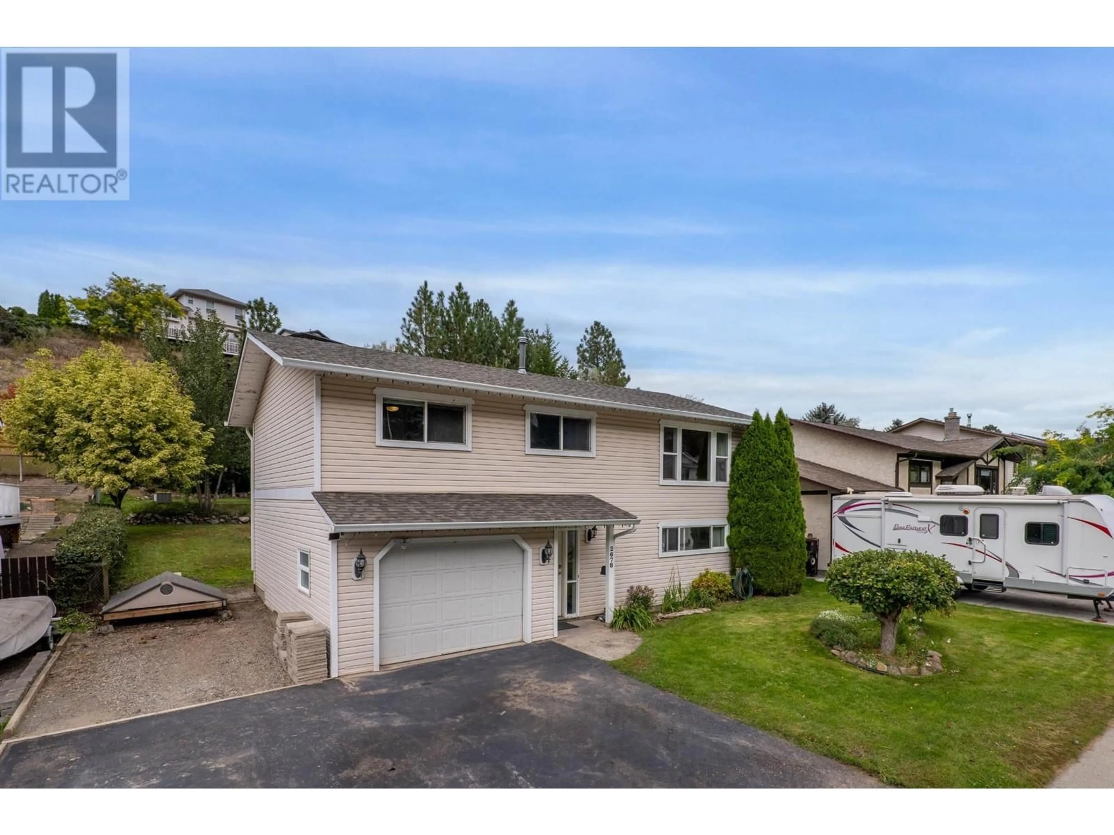 Frontside or backside of a home, the street view for 2678 QU'APPELLE Boulevard, Kamloops British Columbia V2E2H7