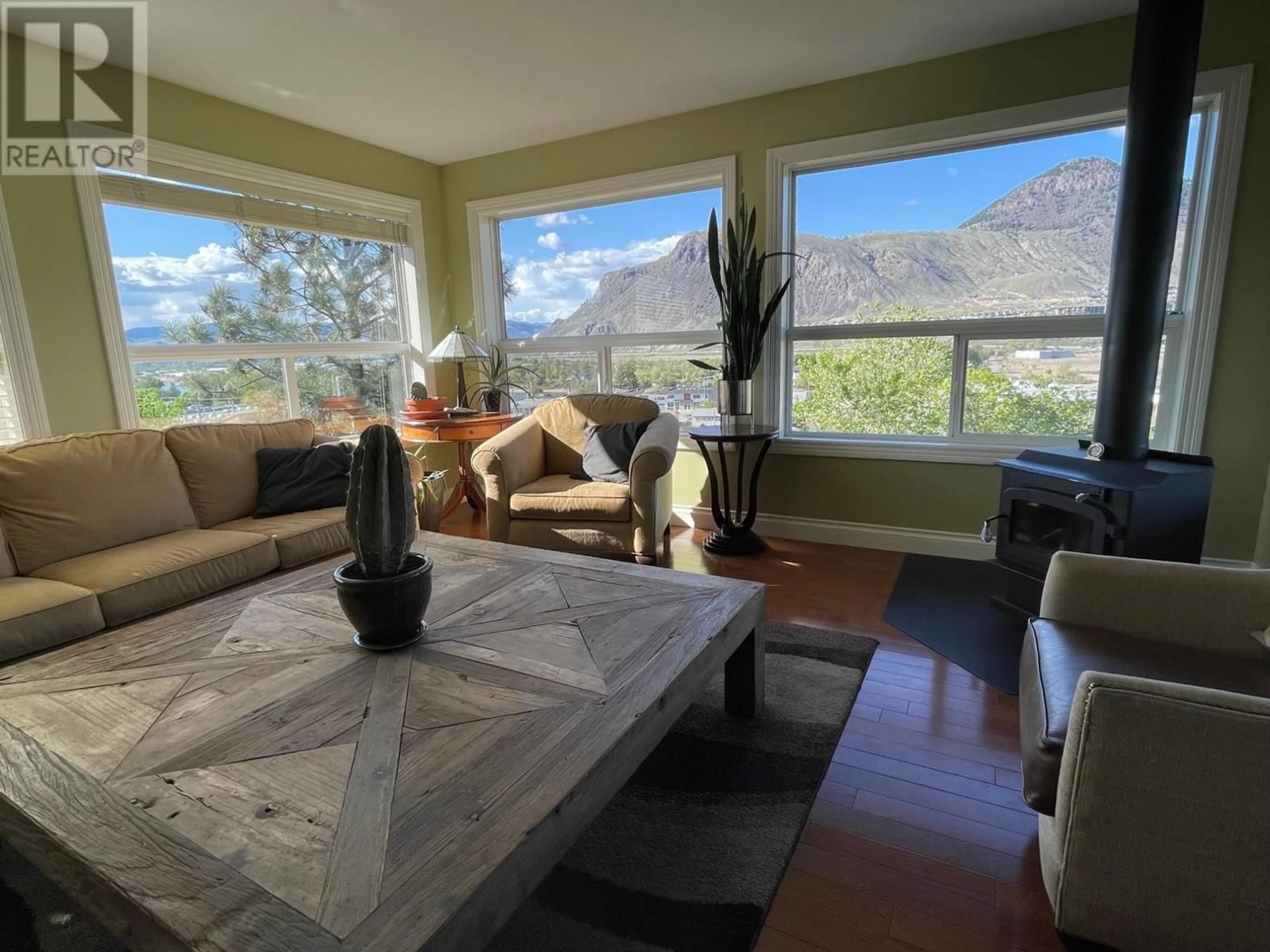 A pic of a room, wood floors for 1491 PINE Crescent, Kamloops British Columbia V2C2Z4