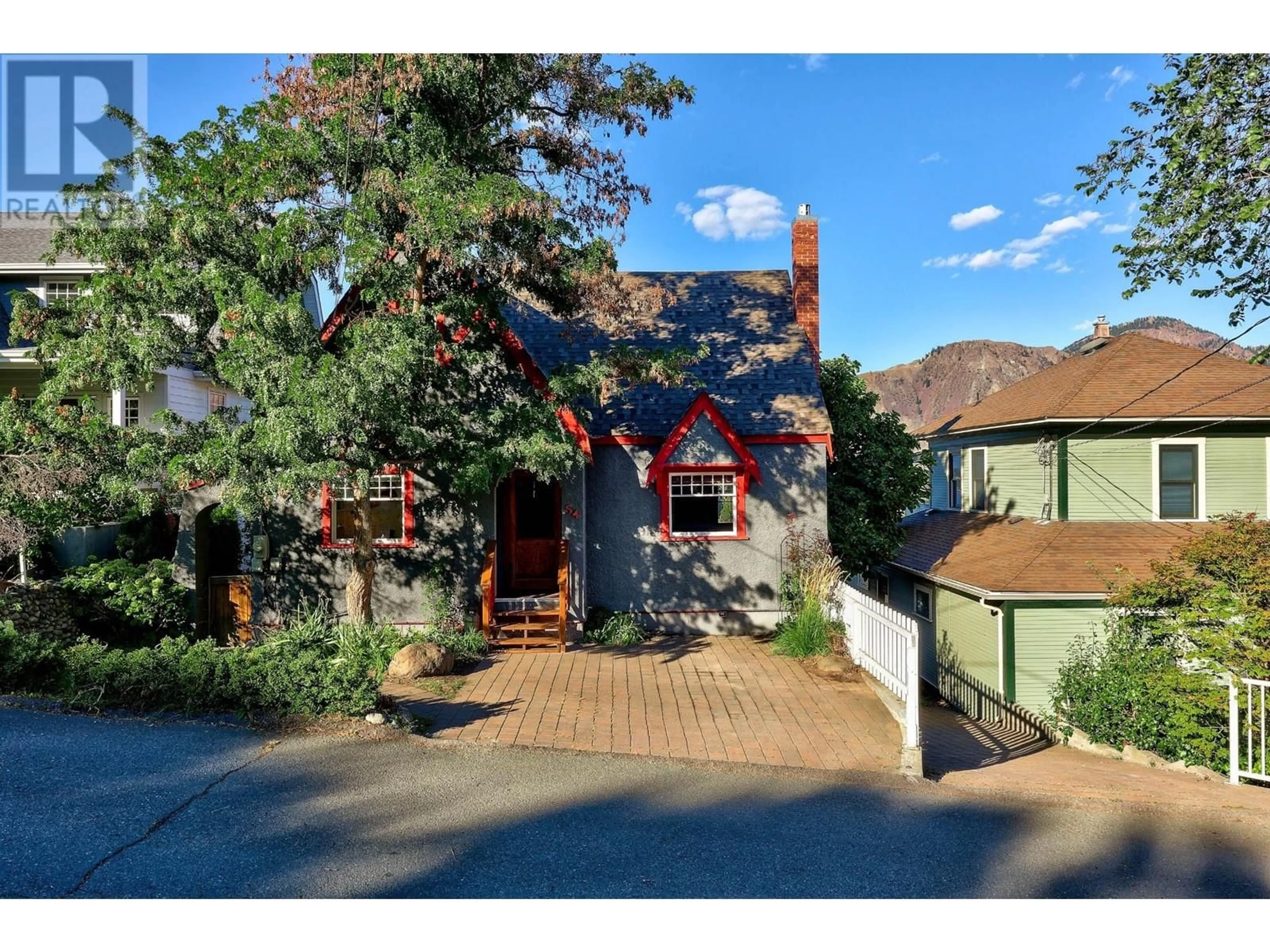 Cottage for 54 ST PAUL STREET W, Kamloops British Columbia V2C1G1