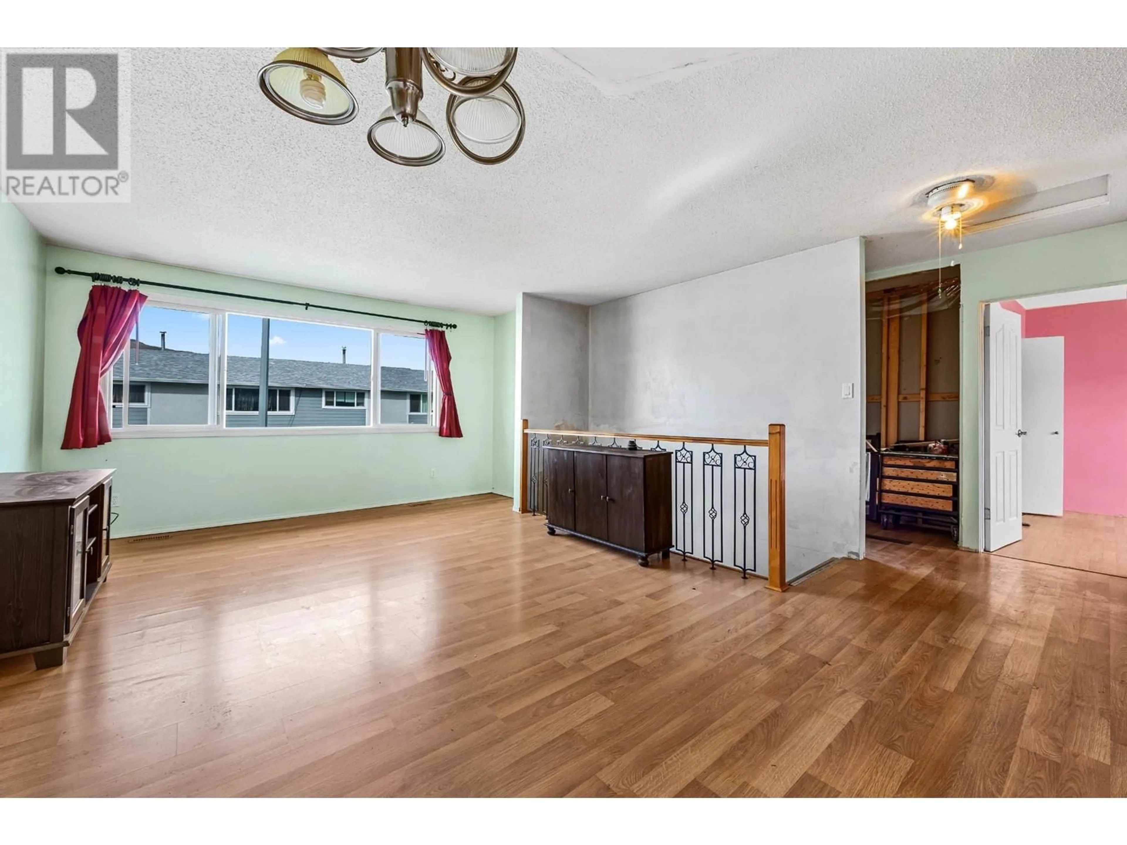 Other indoor space, wood floors for 800 VALHALLA Drive Unit# 31, Kamloops British Columbia V2H1T7