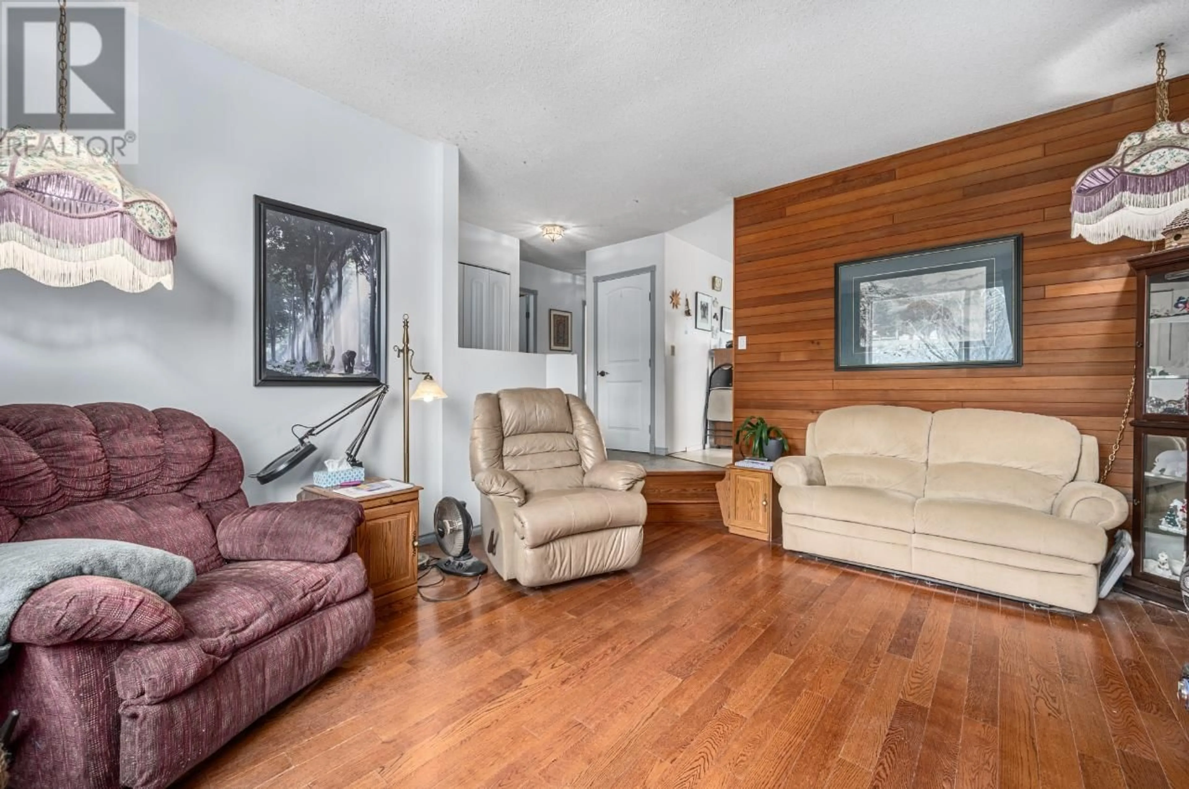 Living room, wood floors for 1322 HEUSTIS Drive, Ashcroft British Columbia V0K1A0