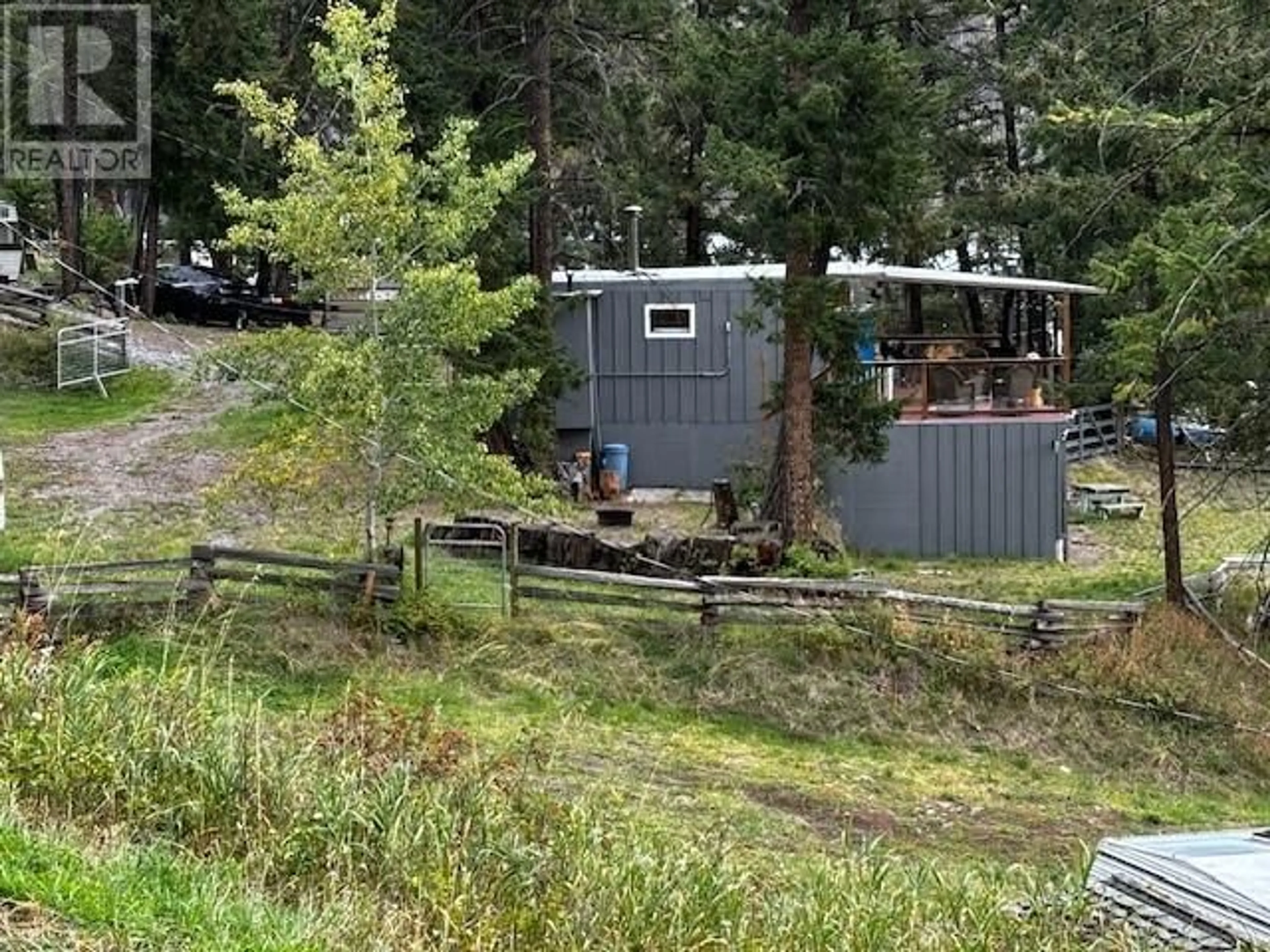 Shed for 2464 LOON LAKE Road, Loon Lake British Columbia V0K1H0