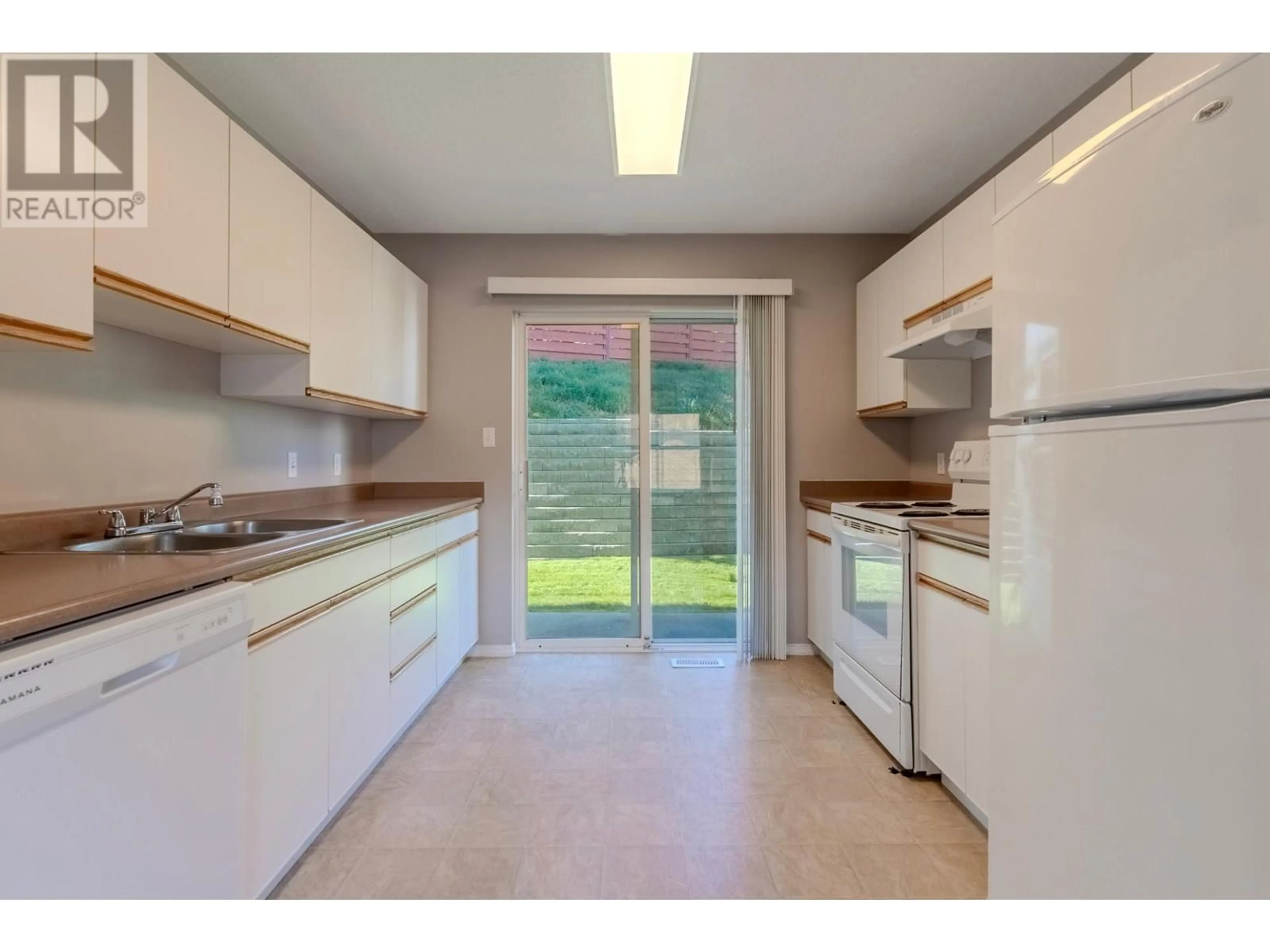 Unknown for 9 - 1920 HUGH ALLAN DRIVE, Kamloops British Columbia V1S1Y5