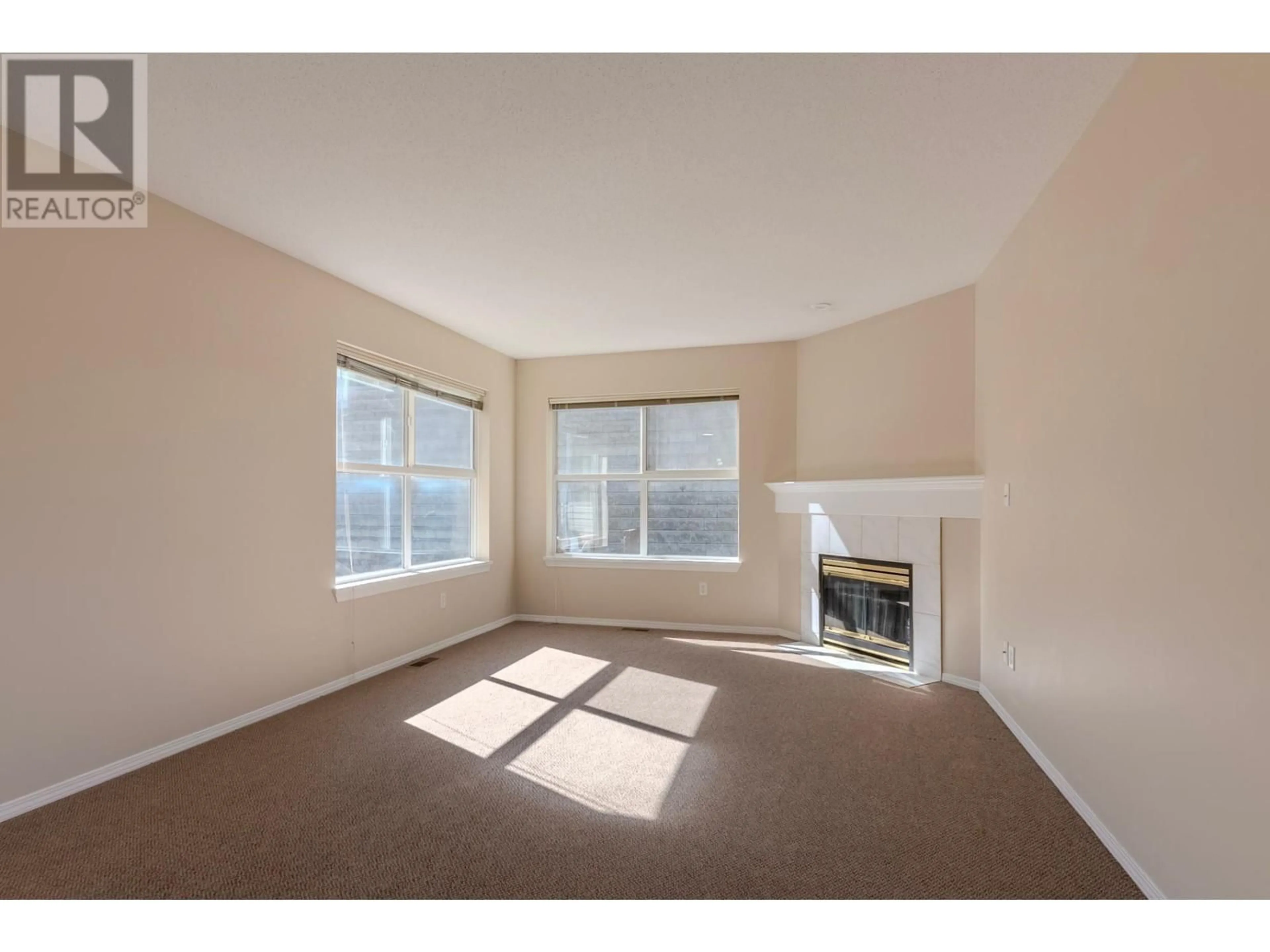 A pic of a room for 27 - 1920 HUGH ALLAN DRIVE, Kamloops British Columbia V1S1Y5