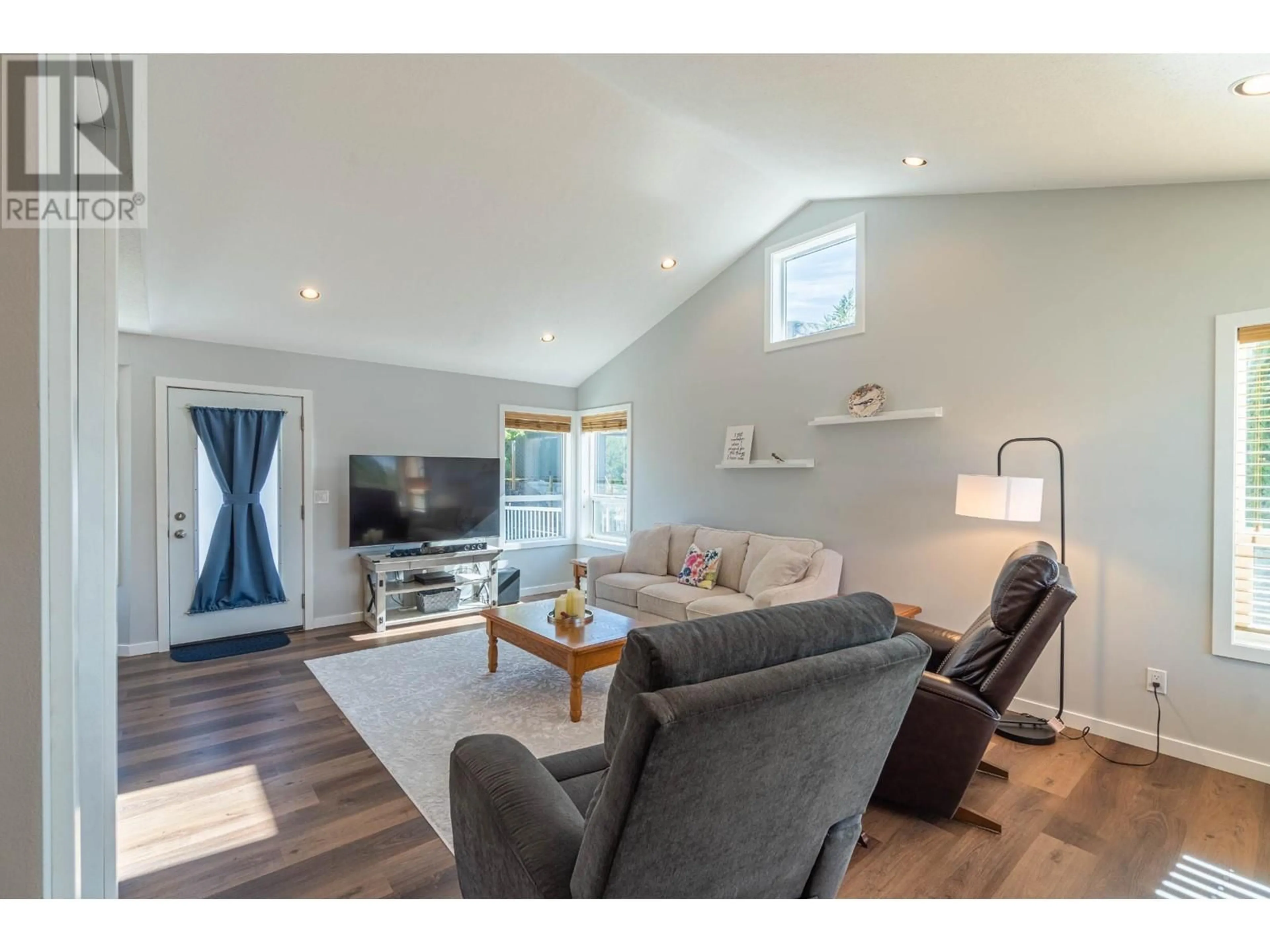 Living room, wood floors for 1213 VISTA HEIGHTS Drive, Ashcroft British Columbia V0K1A0