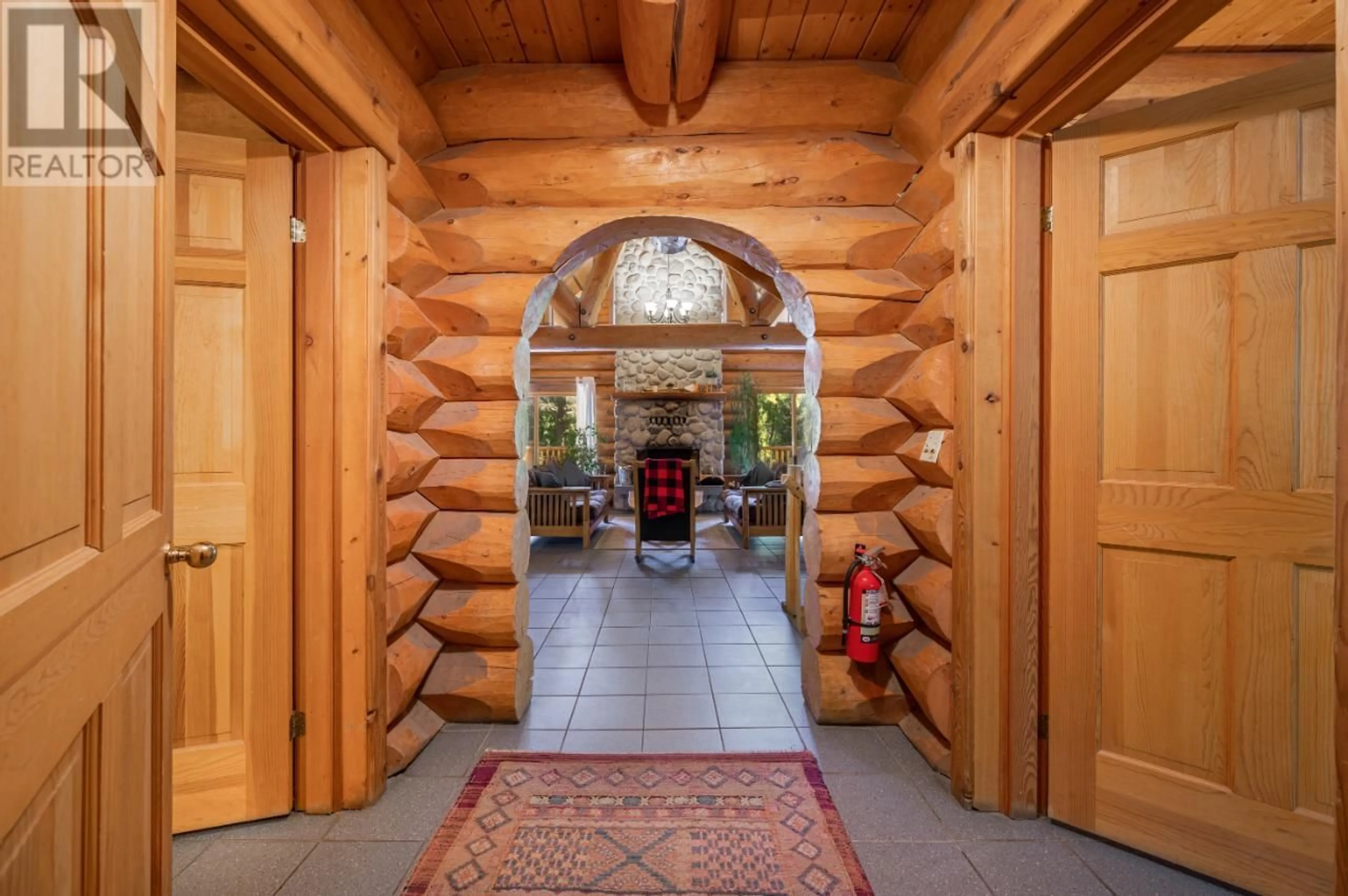 Indoor foyer, wood floors for 8100 TYAUGHTON LAKE  Road, Gold Bridge British Columbia V0K1P0