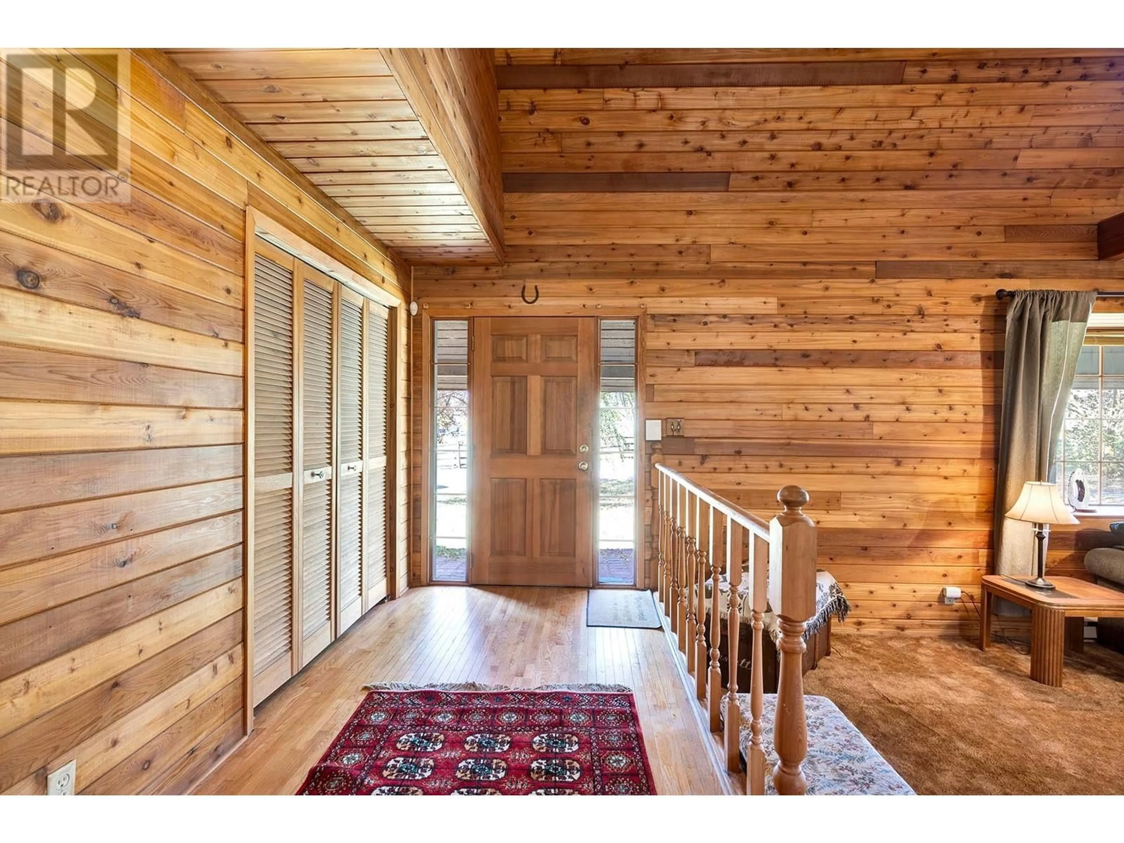 Indoor entryway, wood floors for 7480 WEST SUBDIVISION Road, Clinton British Columbia V0K1K0