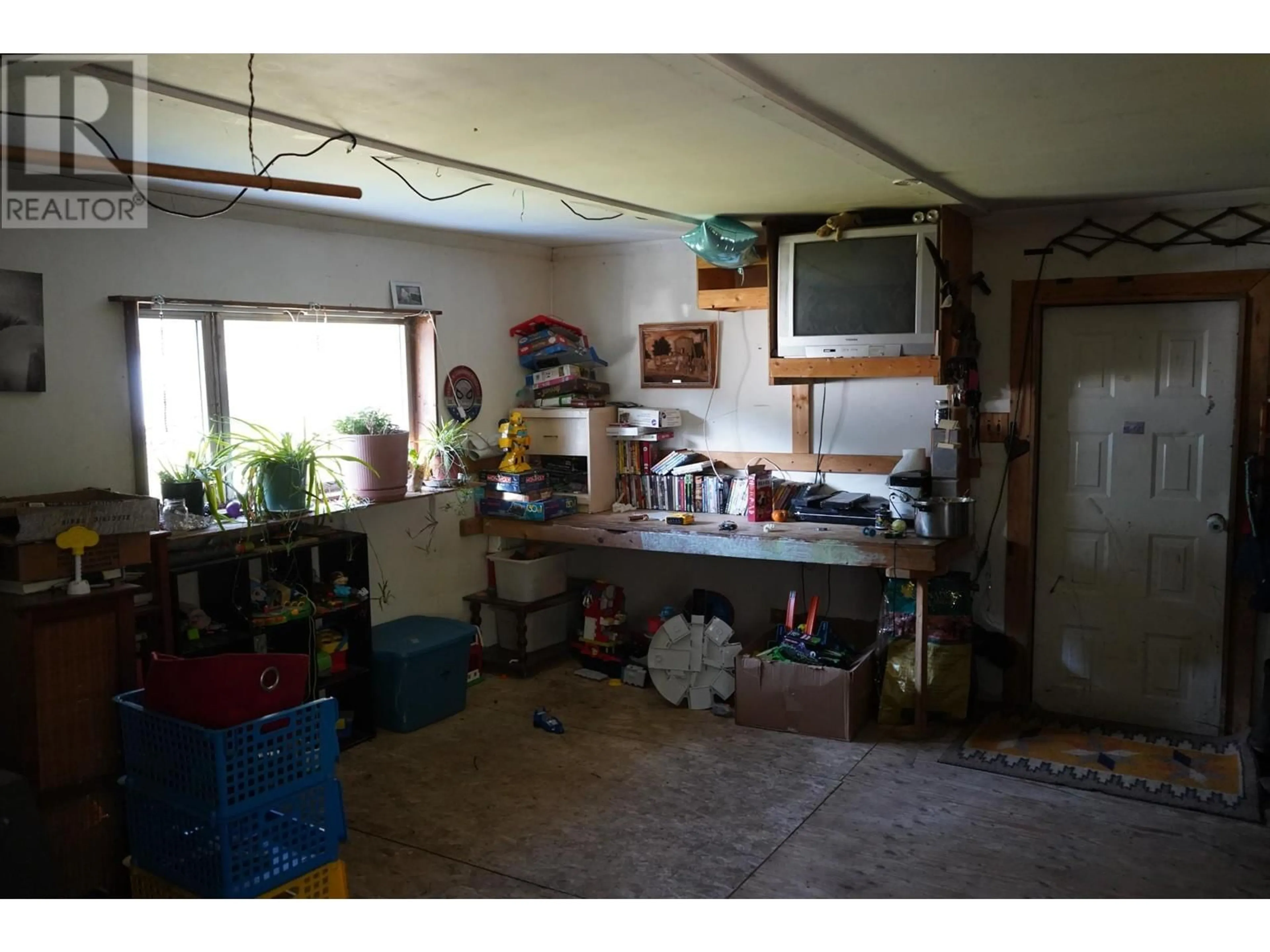 Unknown for 6881 JESMOND ROAD, Clinton British Columbia V0K1K0