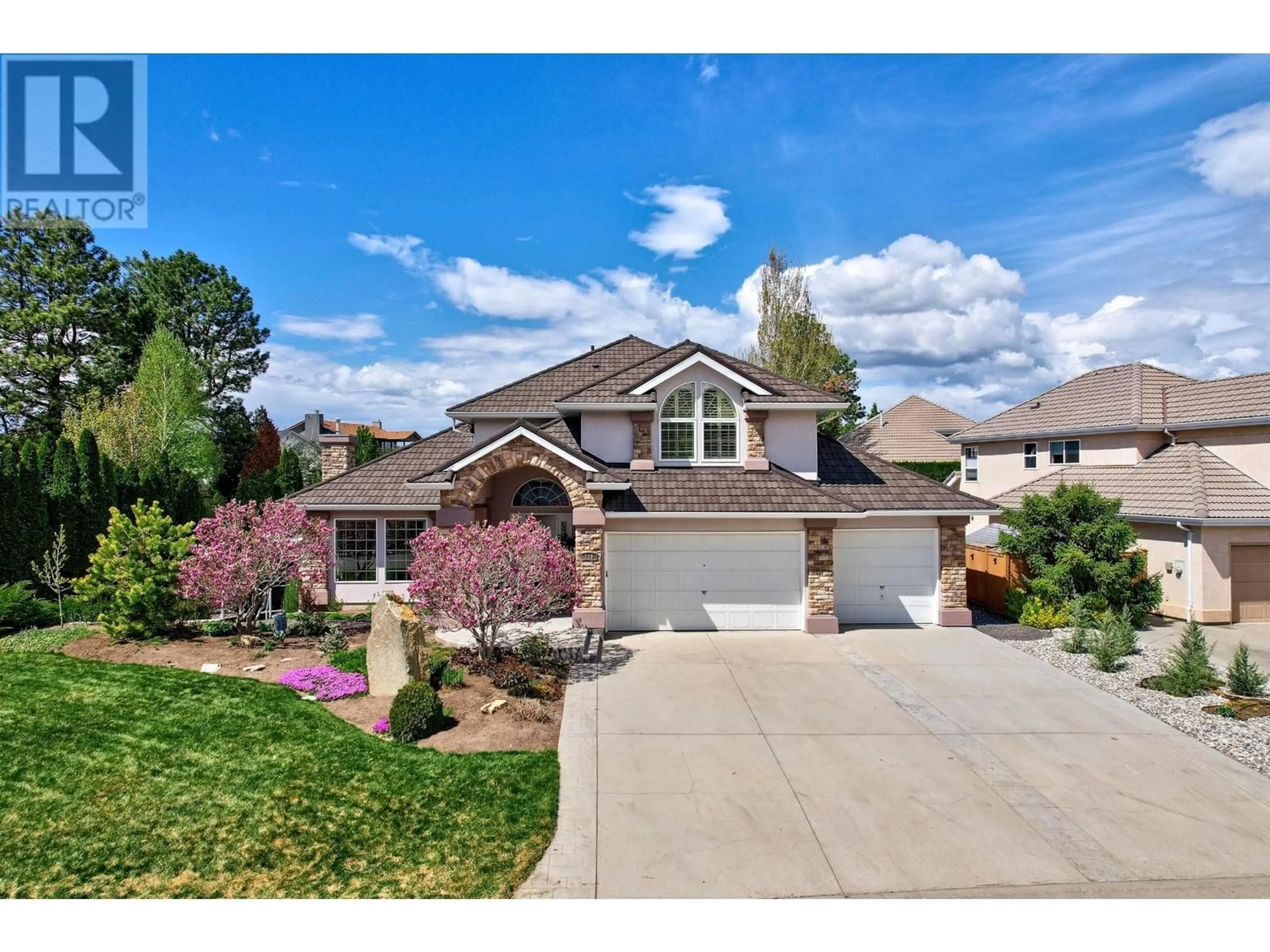 Frontside or backside of a home, the street view for 189 TROPHY Court, Kamloops British Columbia V2H1T7