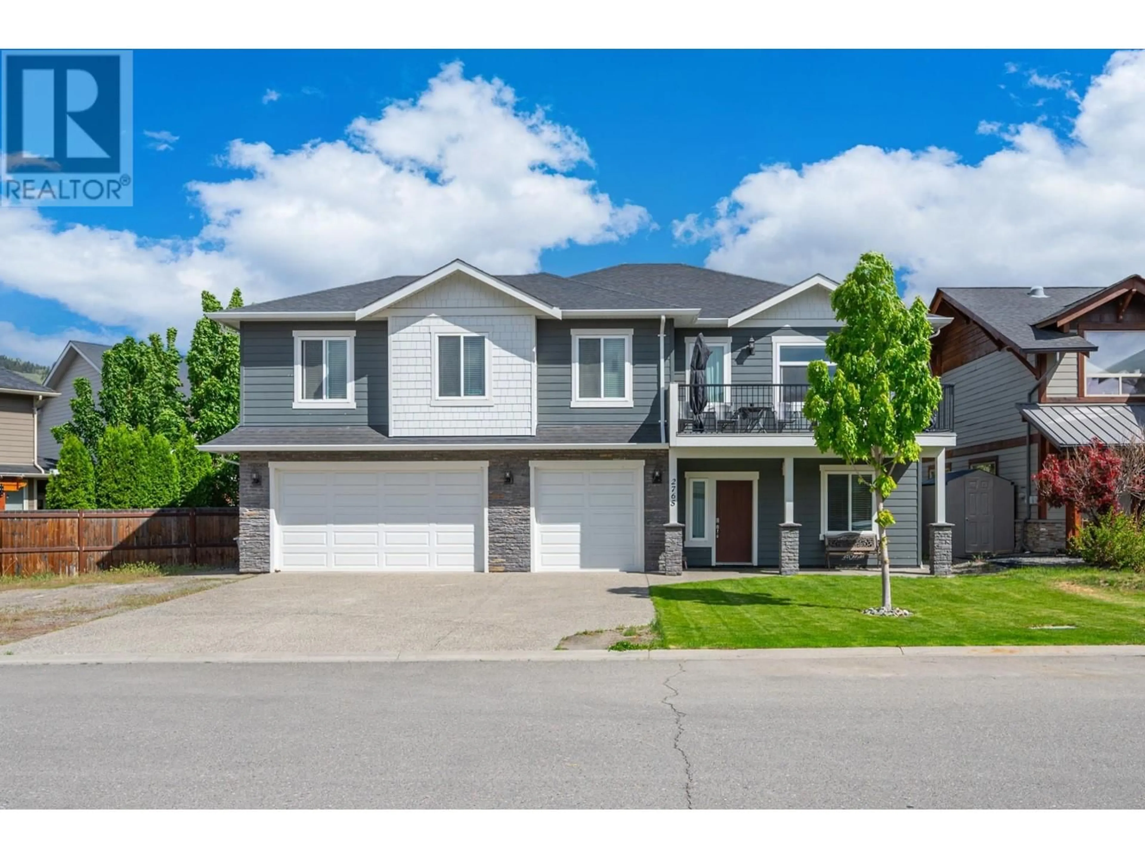 Frontside or backside of a home for 2765 BEACHMOUNT Crescent, Kamloops British Columbia V2B0E6