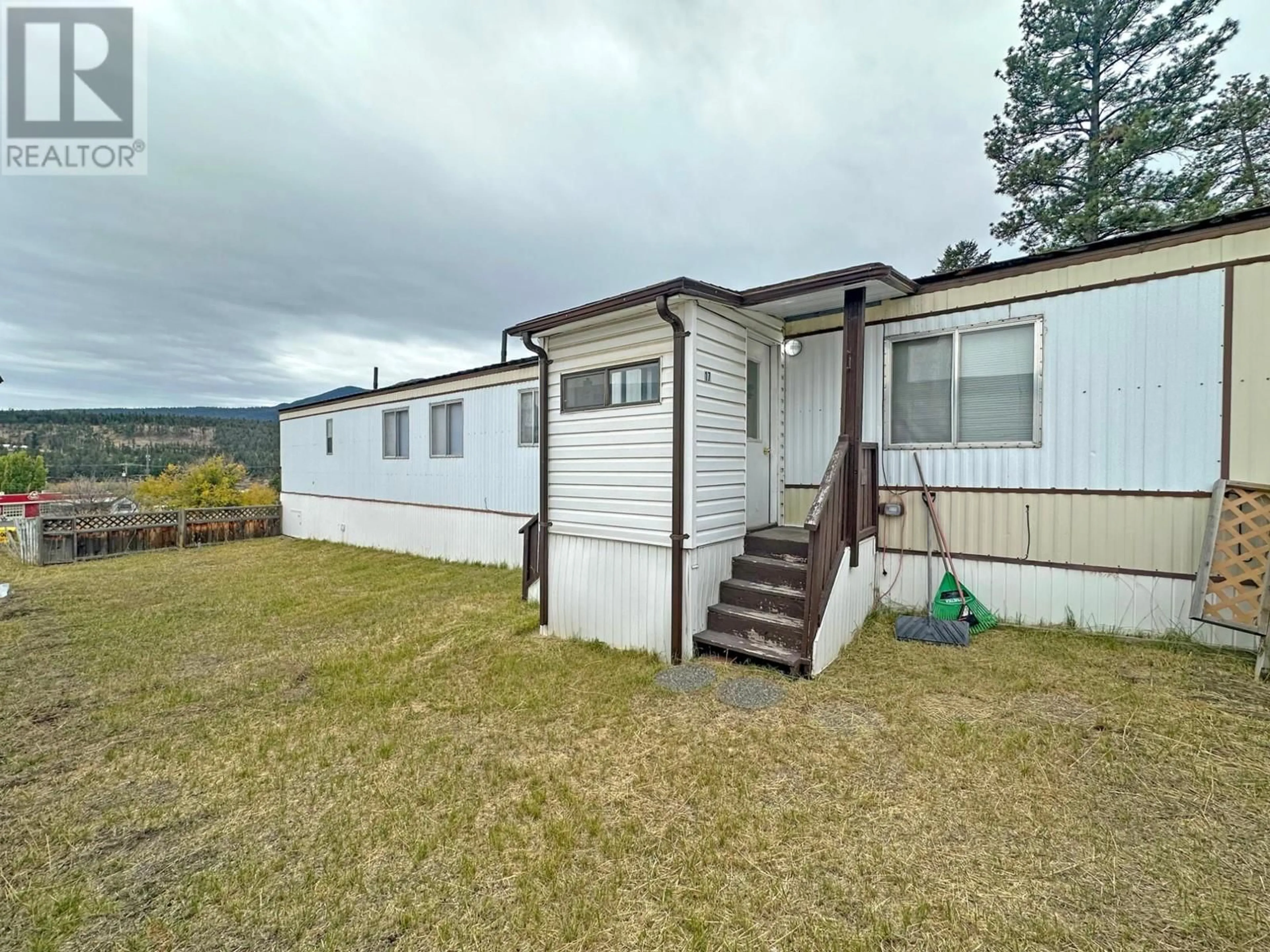 Frontside or backside of a home, cottage for 1620 CARIBOO  97 Highway Unit# 17, Clinton British Columbia V0K1K0