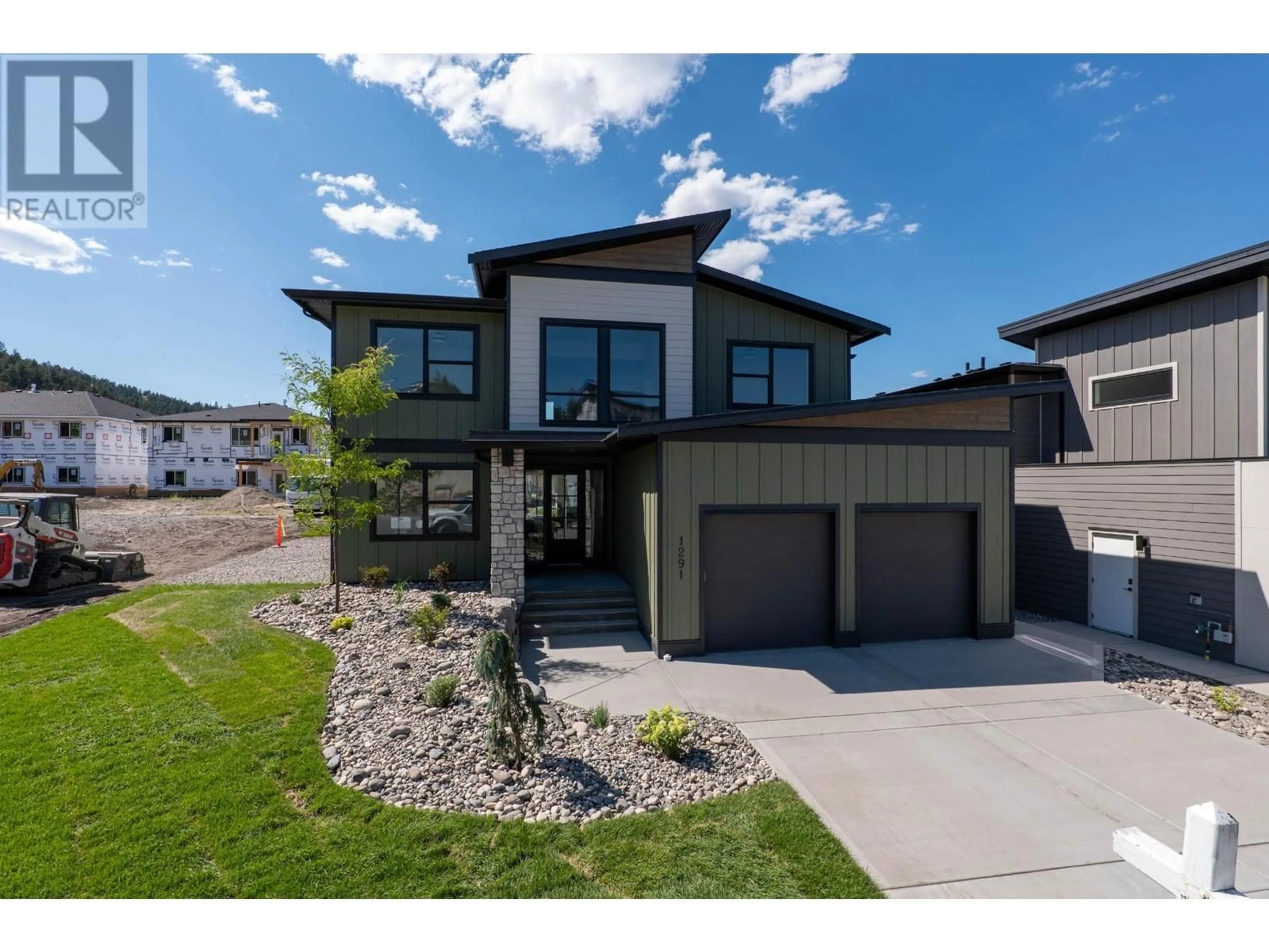 Frontside or backside of a home, the street view for 1291 BRECHIN Place, Kamloops British Columbia V2H1T7