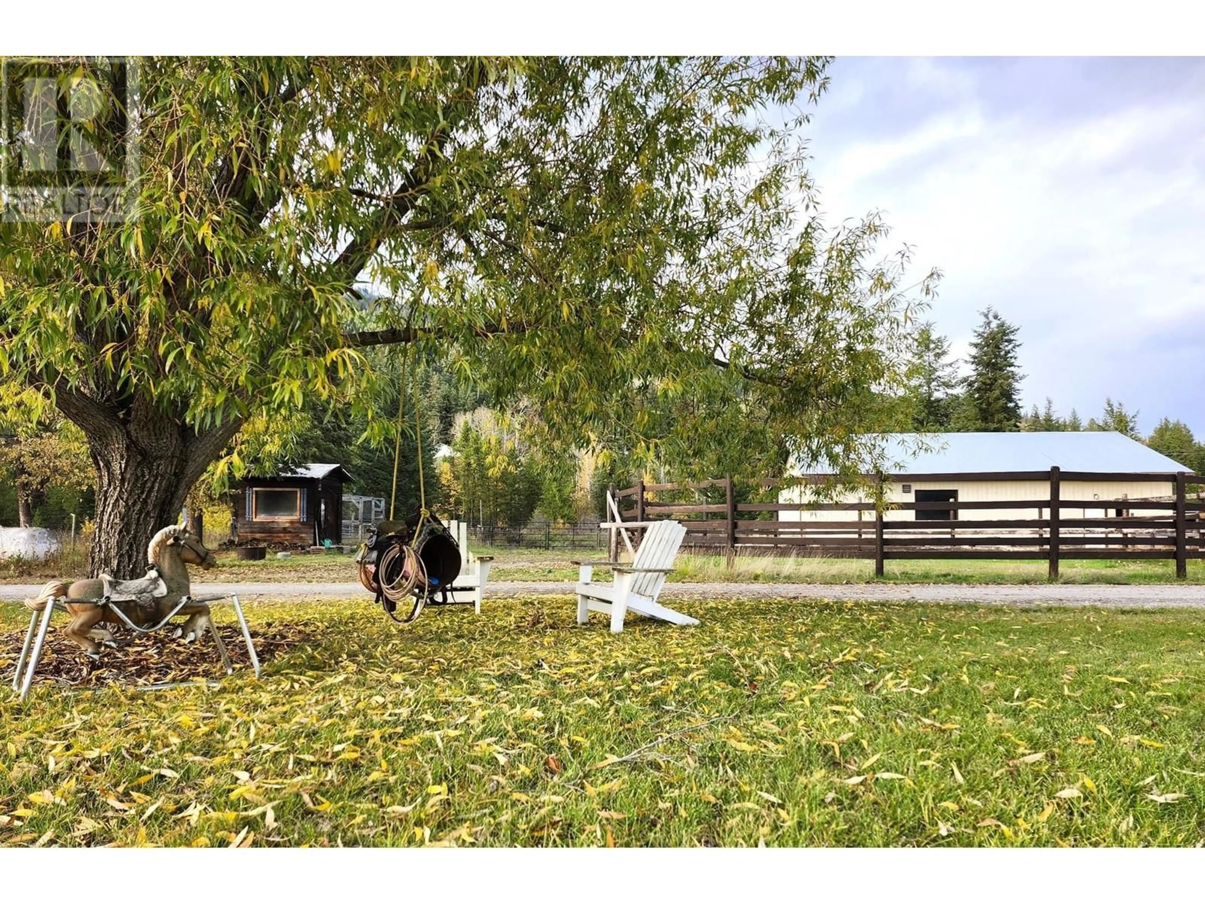 Patio, unknown for 3056 HARMON ROAD, Clearwater British Columbia V0E3A0