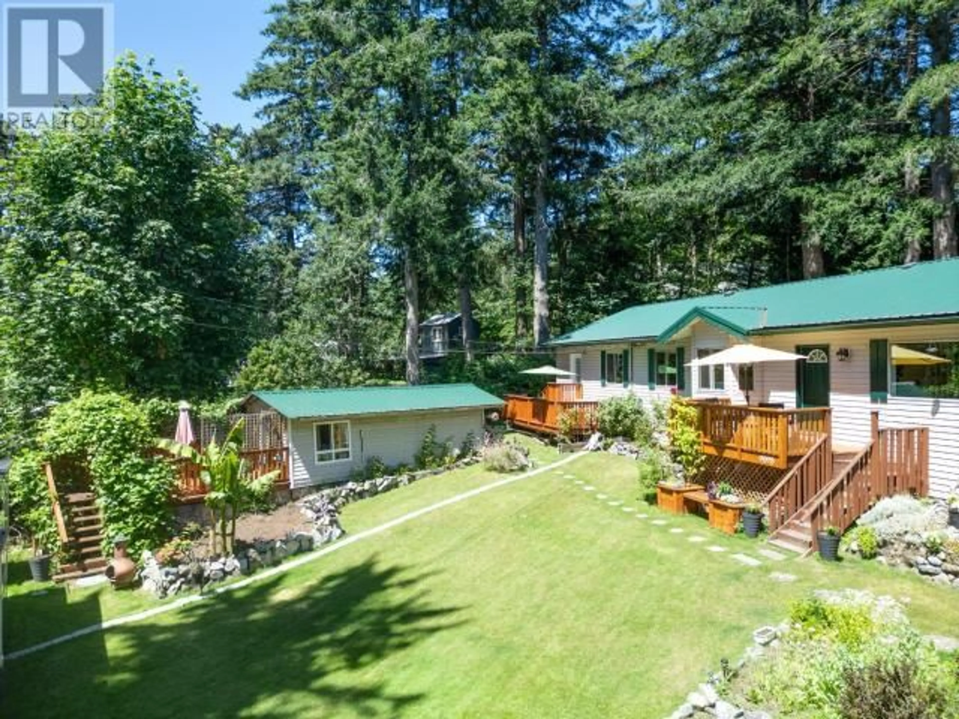 Frontside or backside of a home, cottage for 9098 STAGER ROAD, Powell River British Columbia V8A2N9