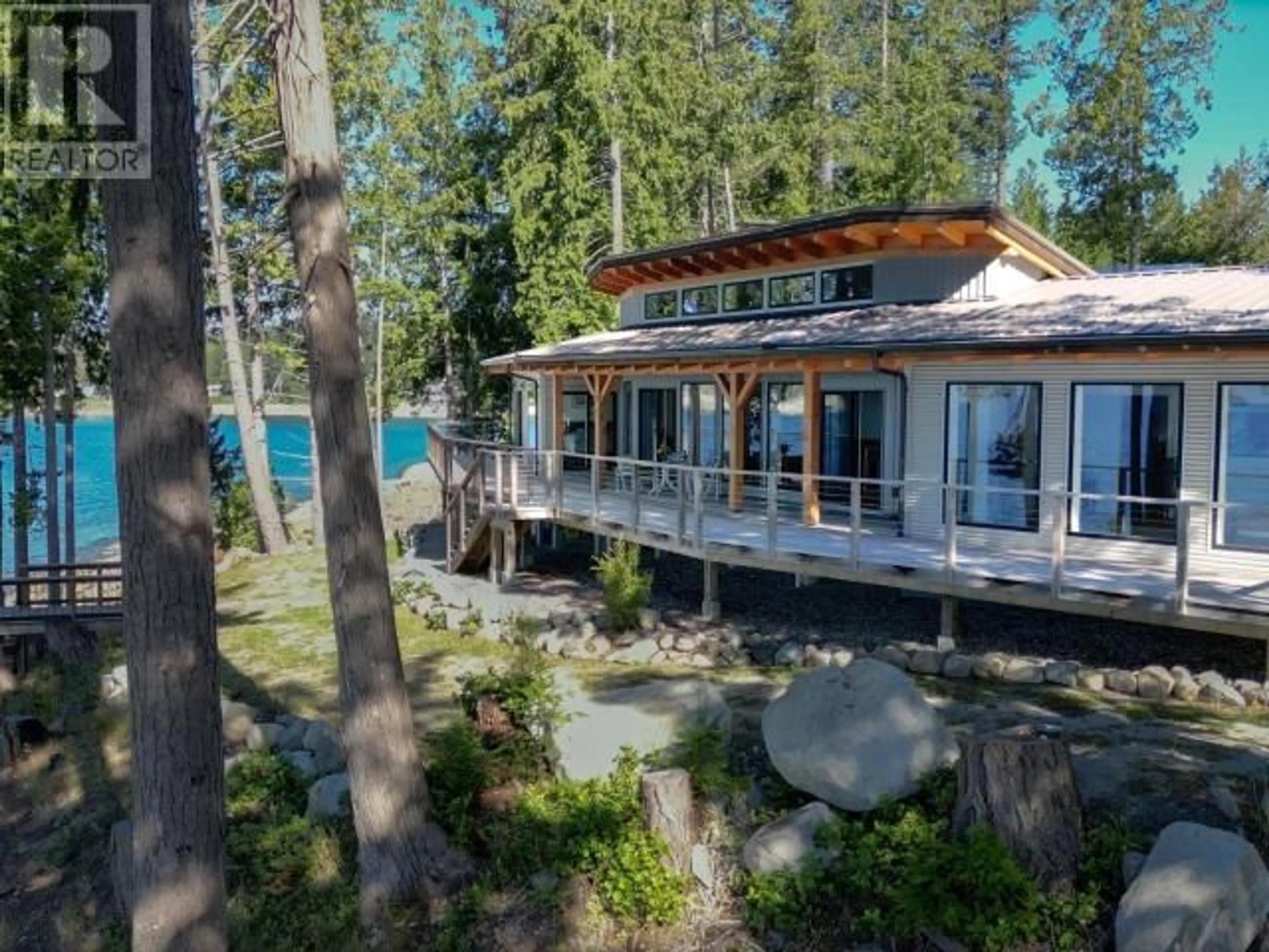A pic from outside/outdoor area/front of a property/back of a property/a pic from drone, water/lake/river/ocean view for 12369 SCOTCH FIR POINT RD, Powell River British Columbia