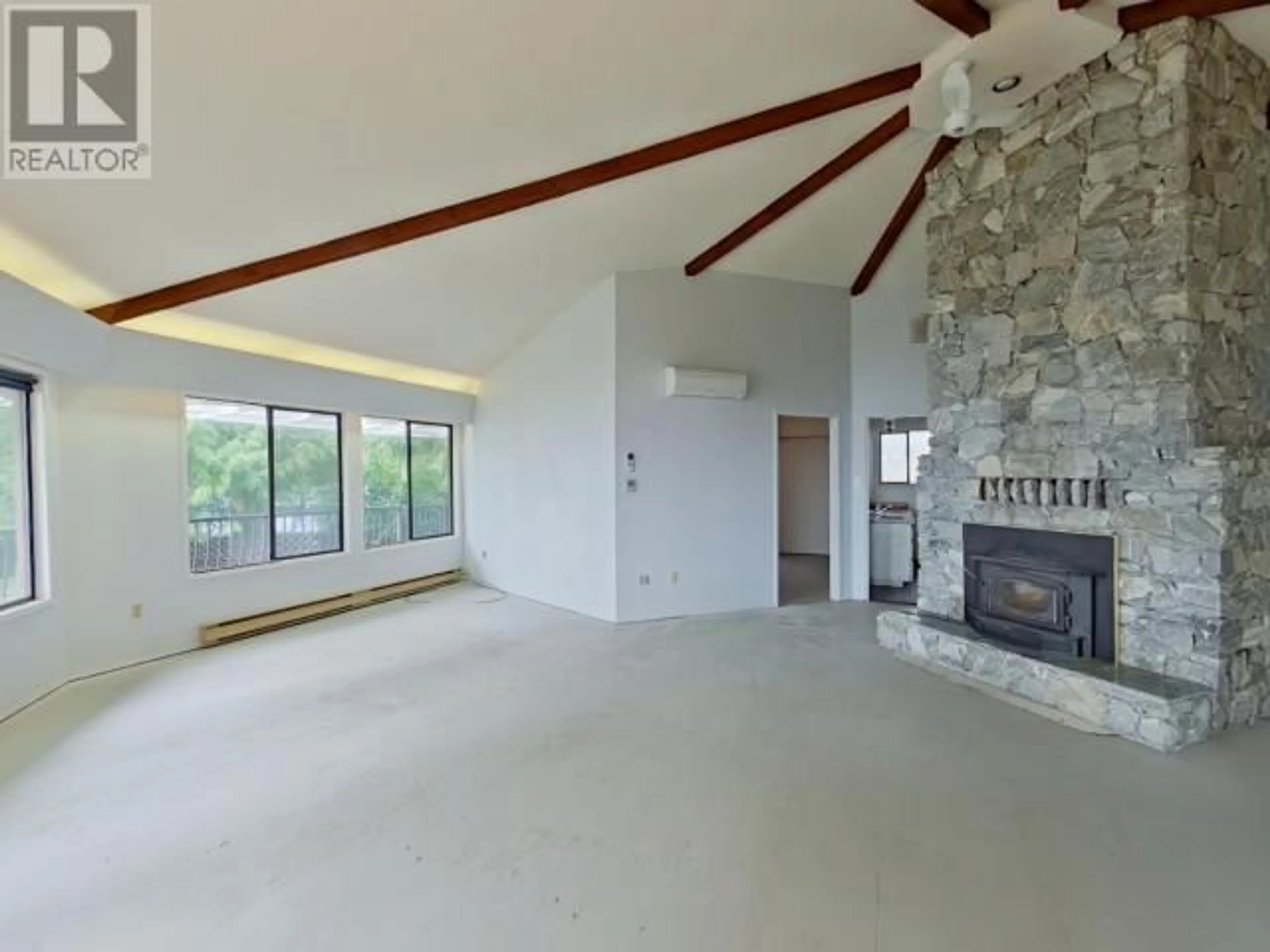 A pic of a room, cement floor for 9773 EDMONDSON ROAD, Powell River British Columbia