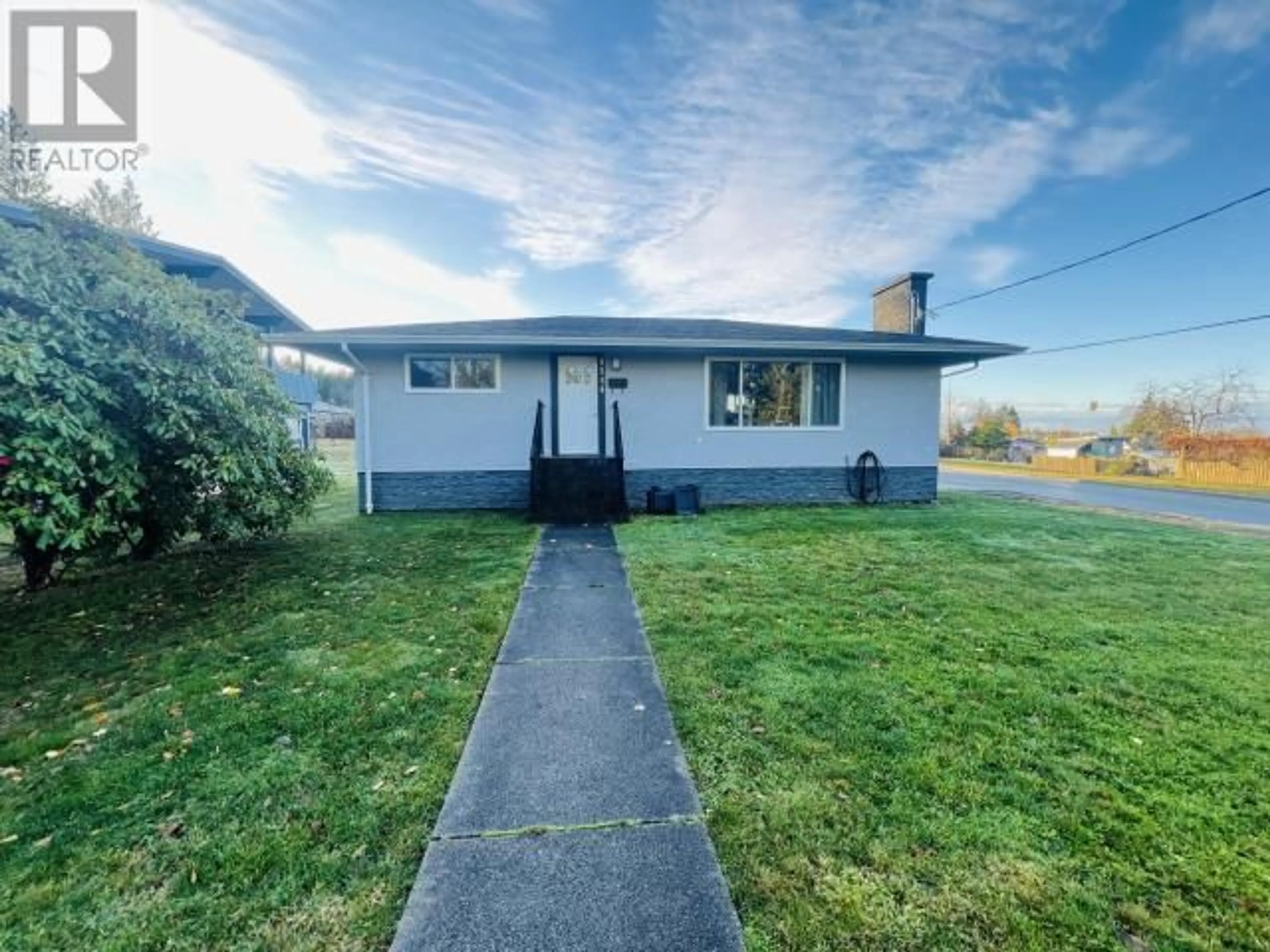 Frontside or backside of a home, cottage for 7334 FIELD STREET, Powell River British Columbia