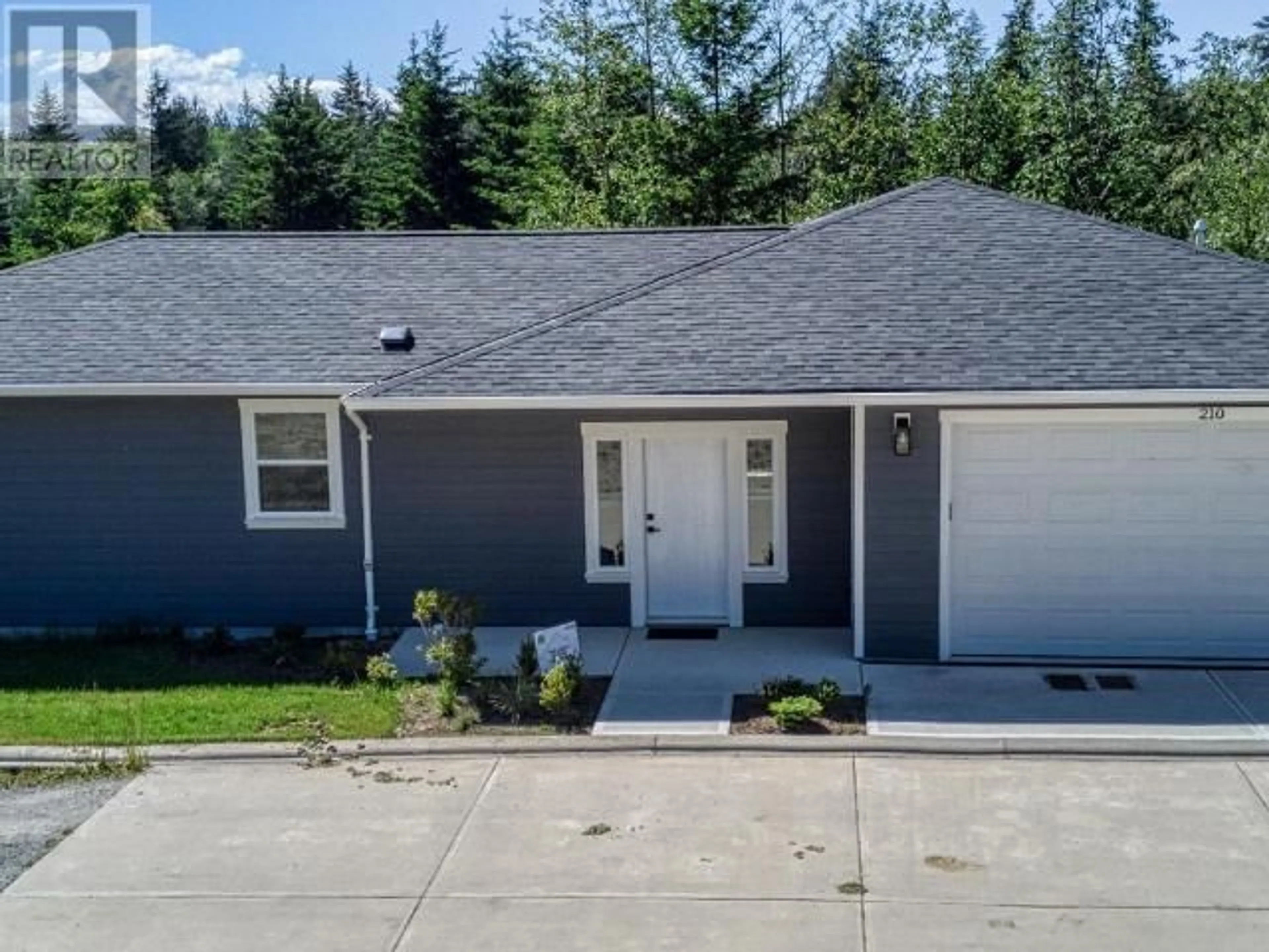 A pic from outside/outdoor area/front of a property/back of a property/a pic from drone, street for 210-7440 NOOTKA STREET, Powell River British Columbia