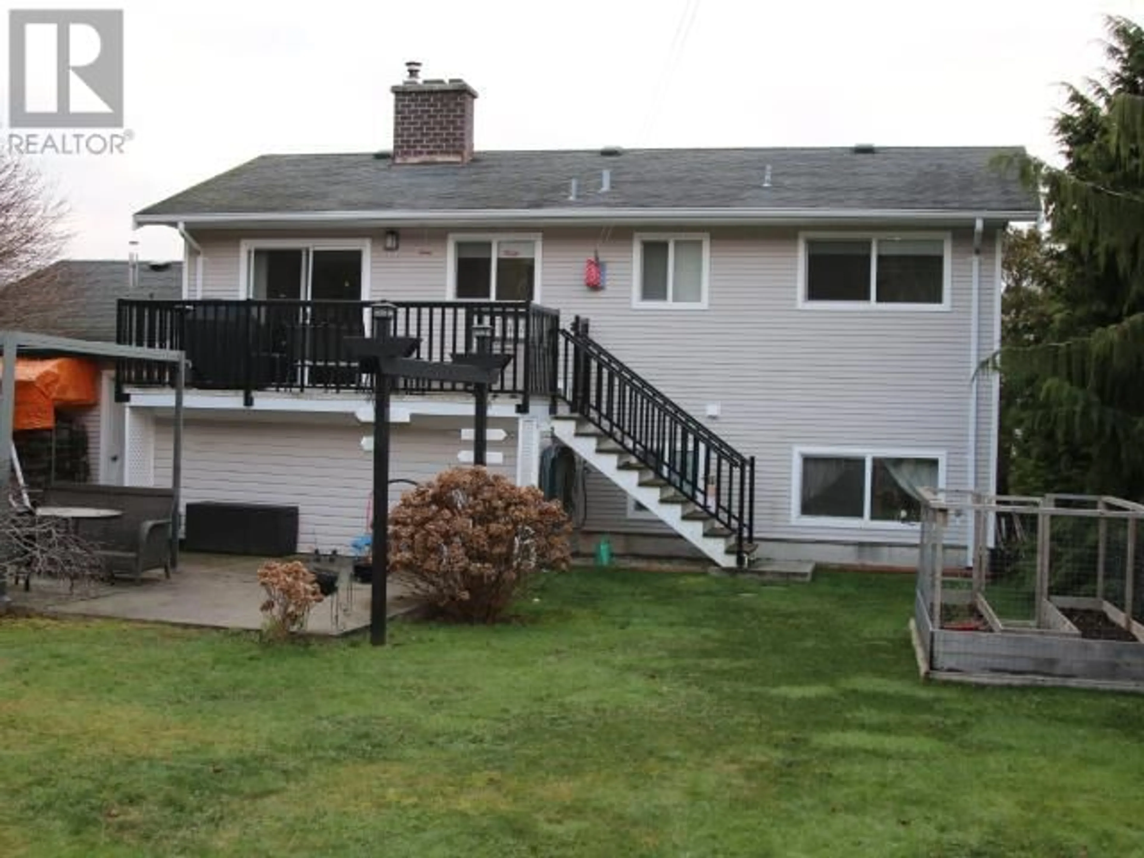 Unknown for 3760 SELKIRK AVE, Powell River British Columbia