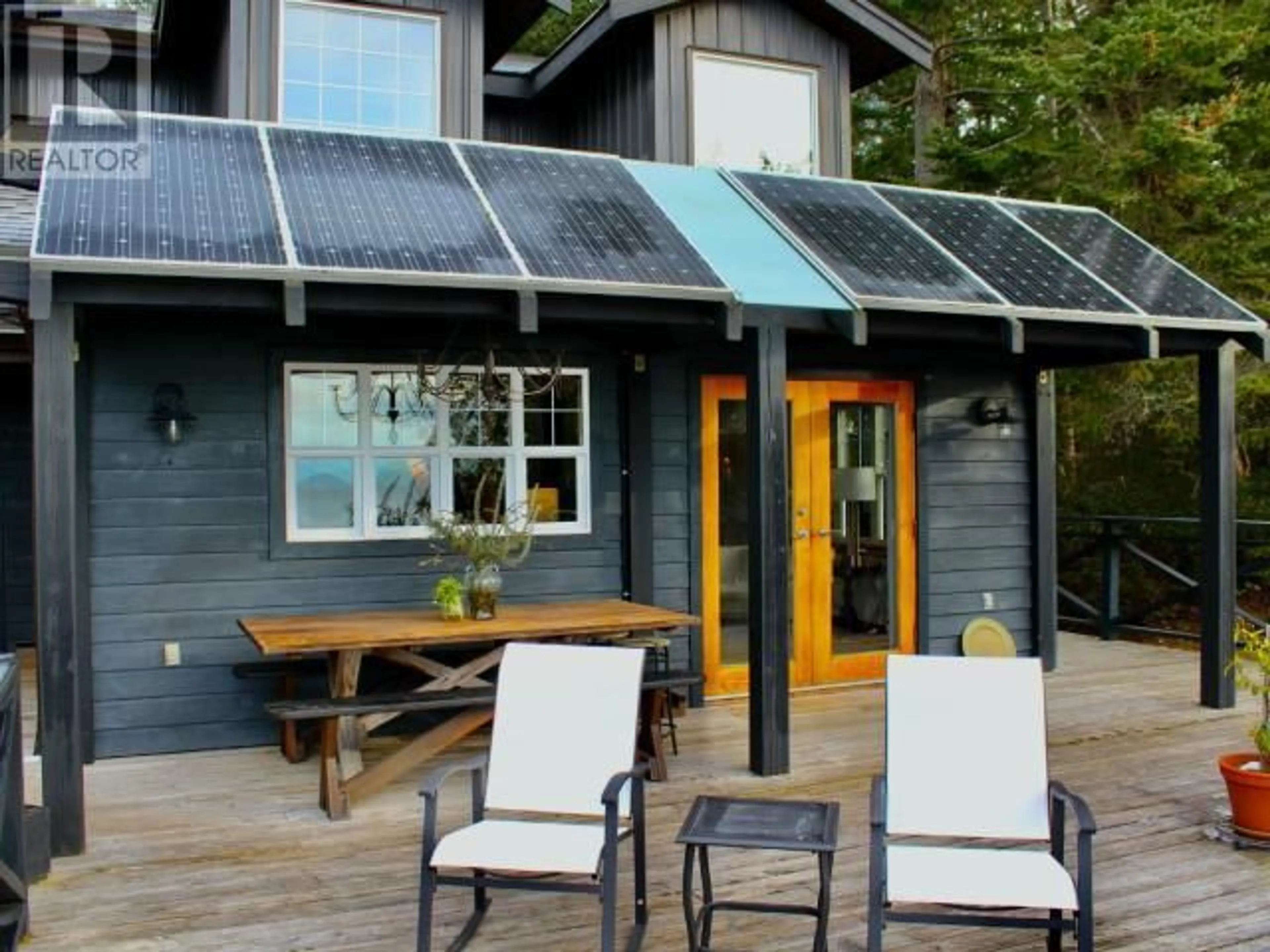 Patio, street for 1900 VANCOUVER BLVD, Savary Island British Columbia V8A2G0