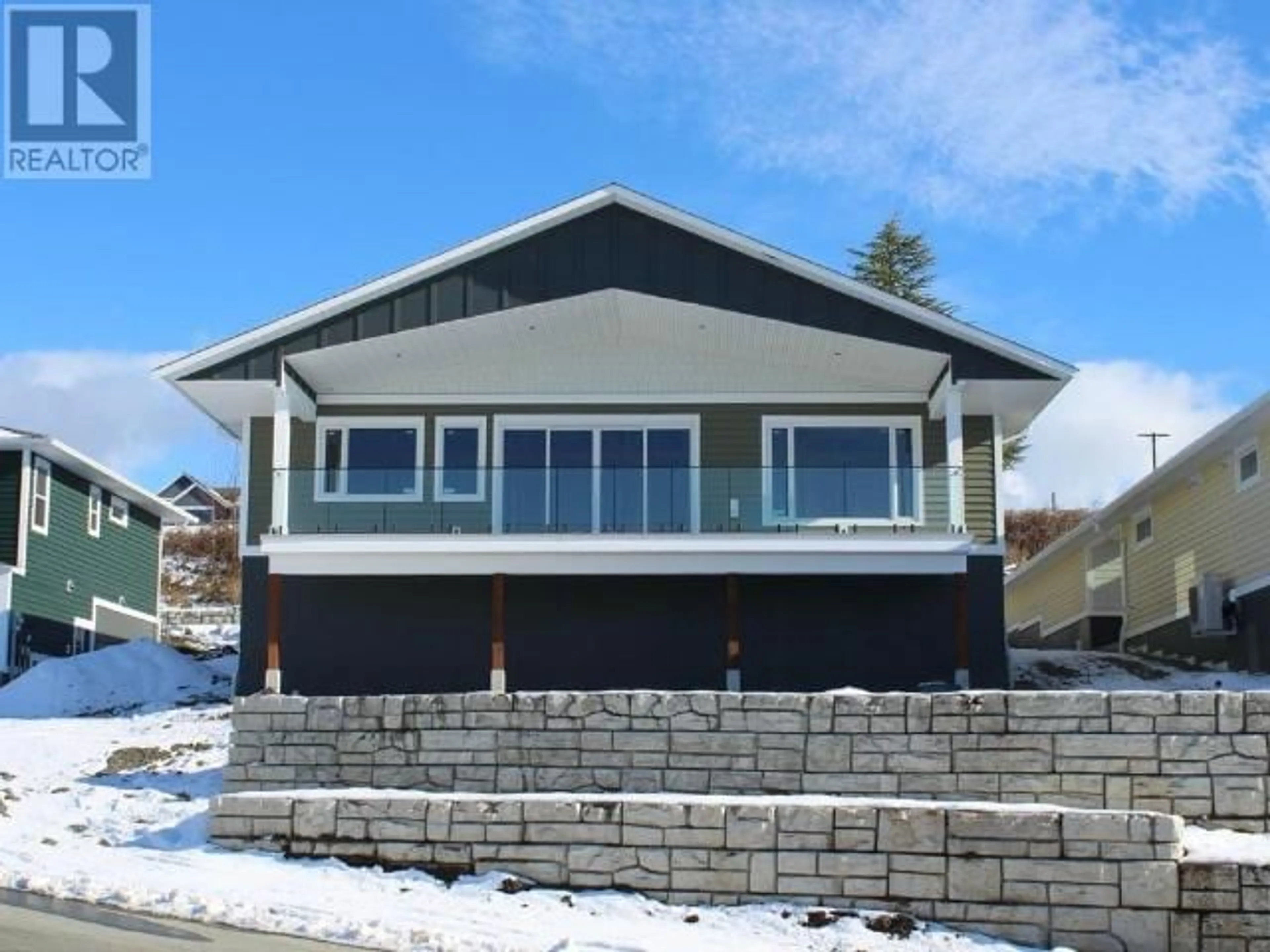 Home with vinyl exterior material, unknown for 4358 QUEBEC AVE, Powell River British Columbia V8A5L5