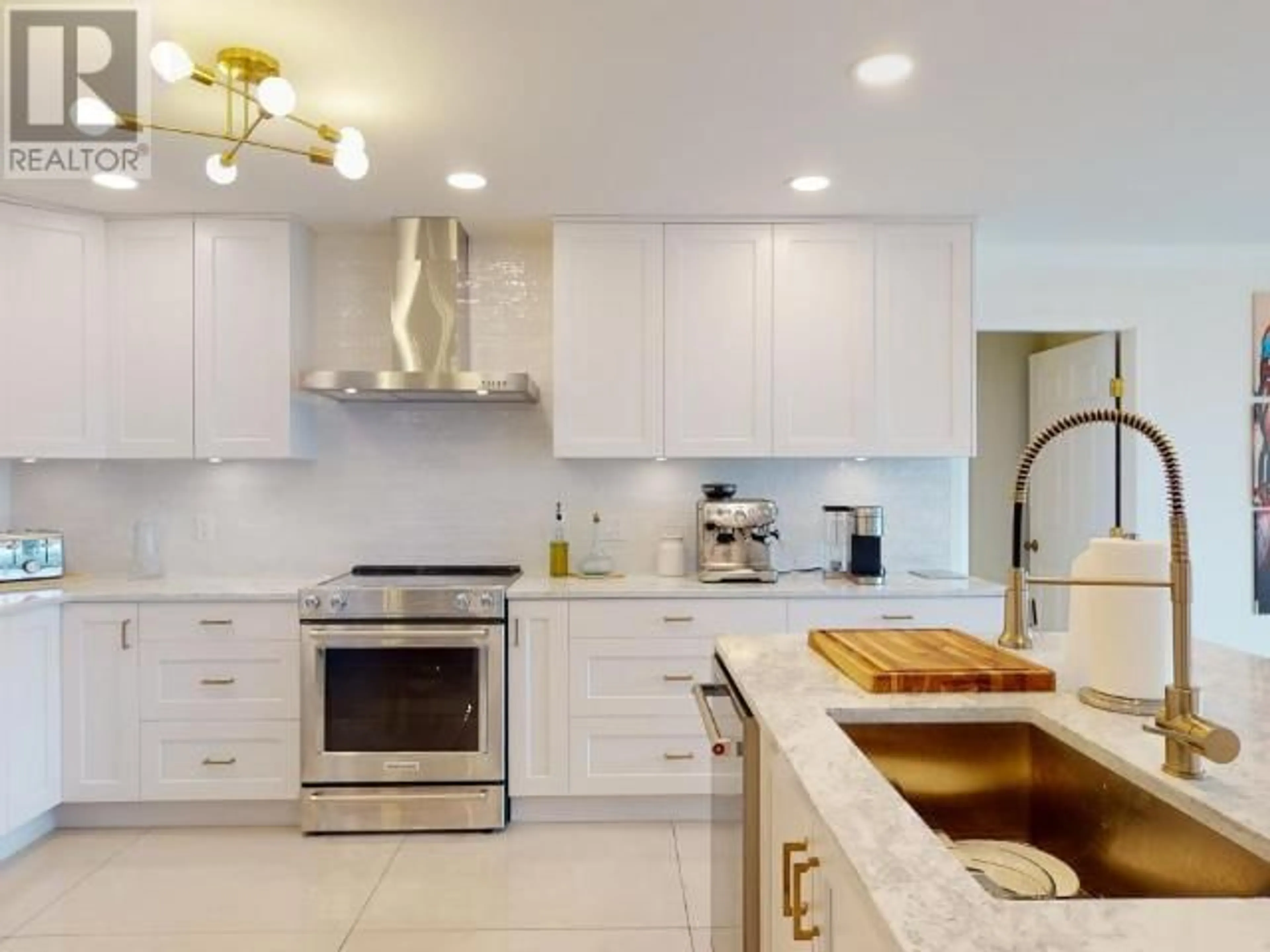 Contemporary kitchen, ceramic/tile floor for 2108 MAHOOD ROAD, Powell River British Columbia V8A0L3