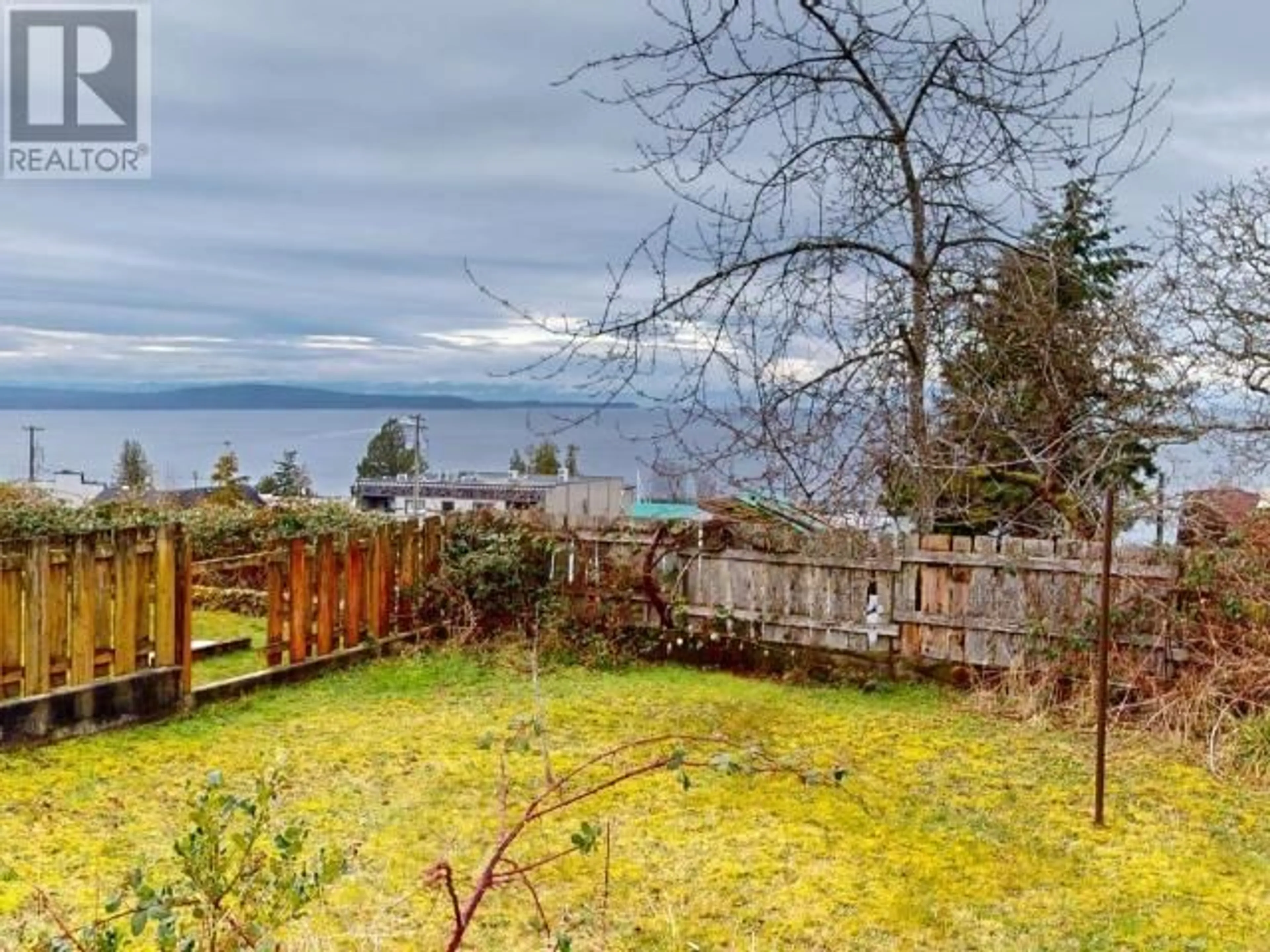 A pic from outside/outdoor area/front of a property/back of a property/a pic from drone, water/lake/river/ocean view for 4579 HARVIE AVE, Powell River British Columbia