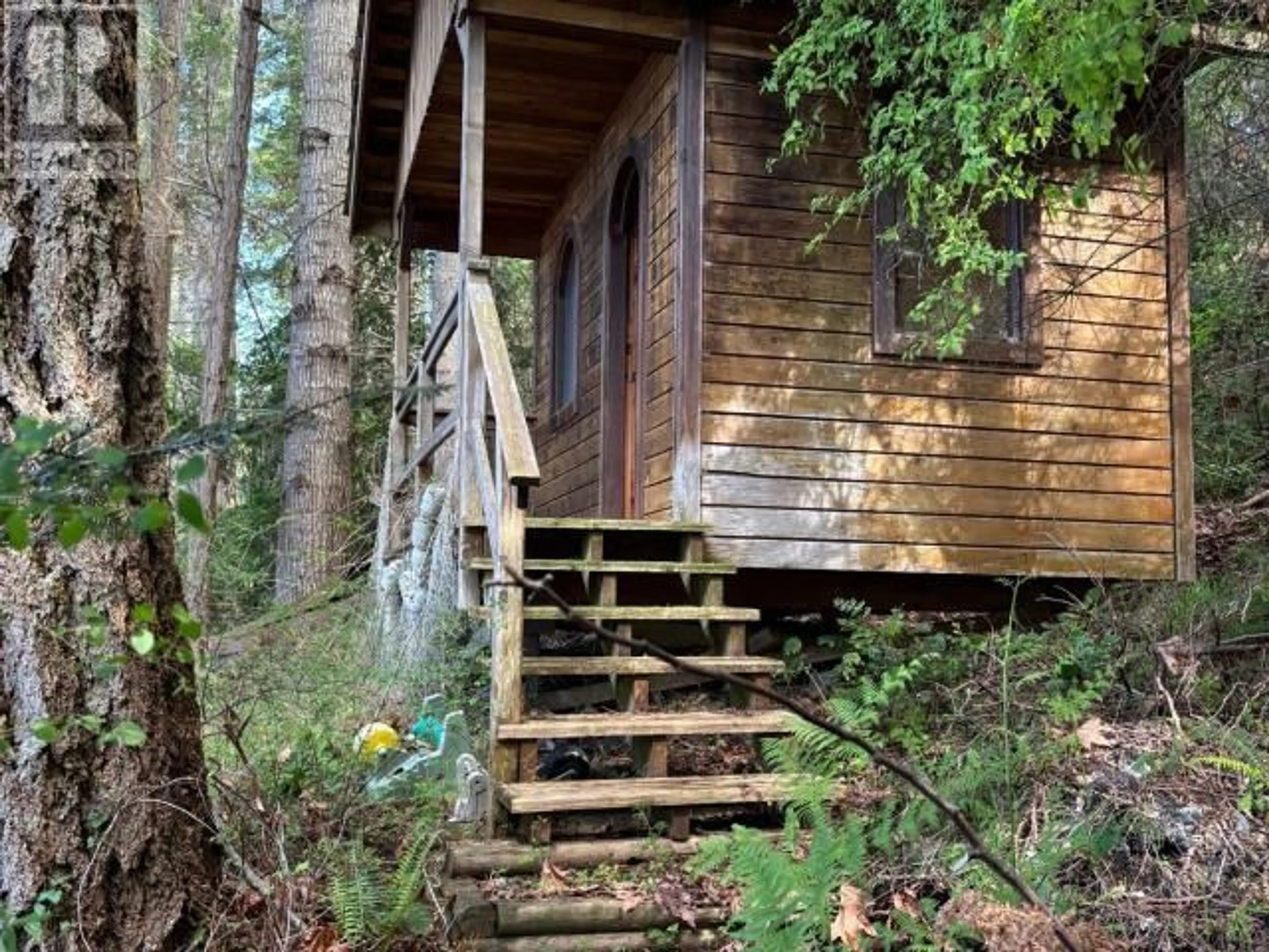 Stairs for 5832 GILLIES BAY RD, Texada Island British Columbia