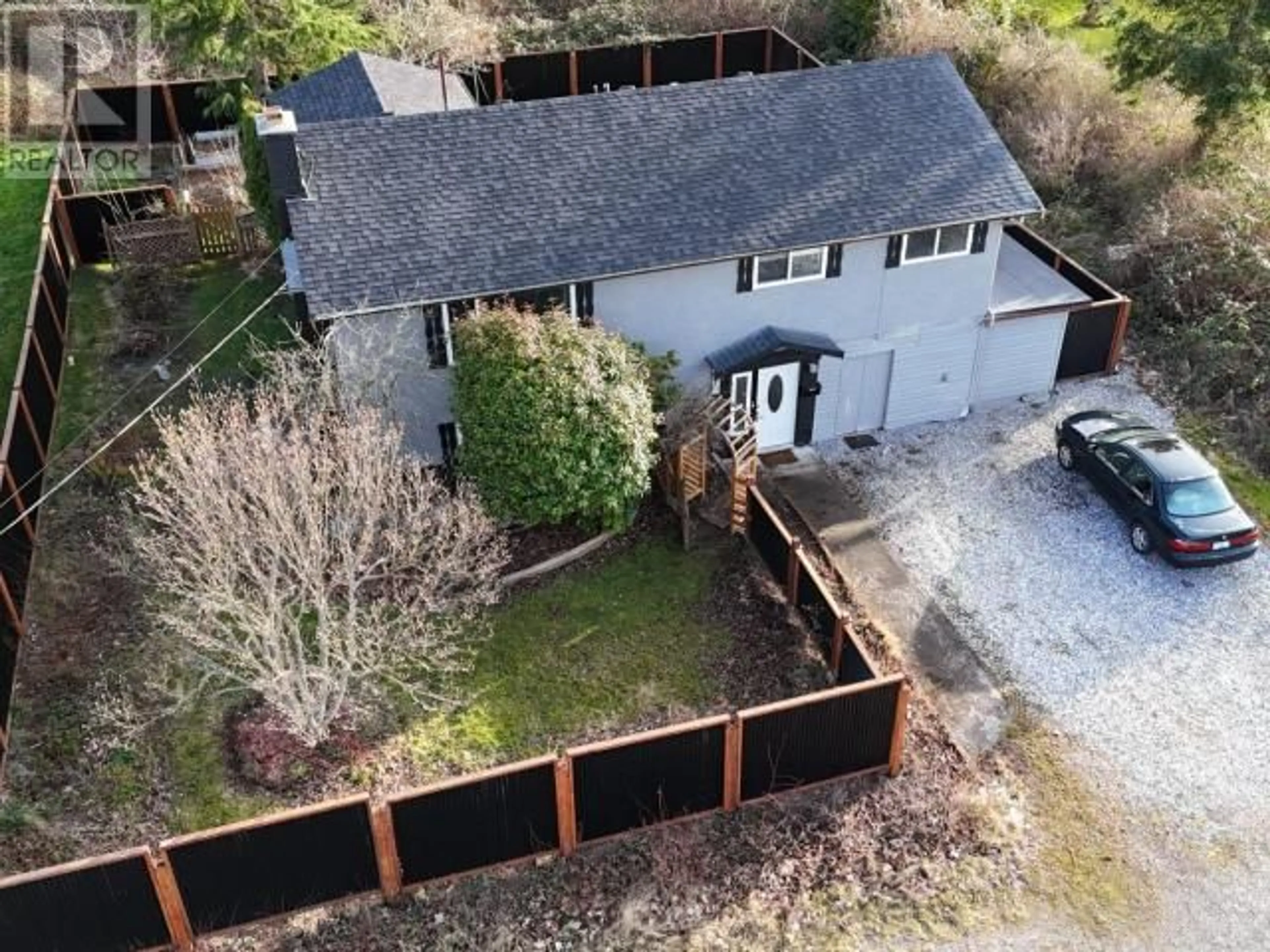 A pic from outside/outdoor area/front of a property/back of a property/a pic from drone, street for 5940 NASS STREET, Powell River British Columbia