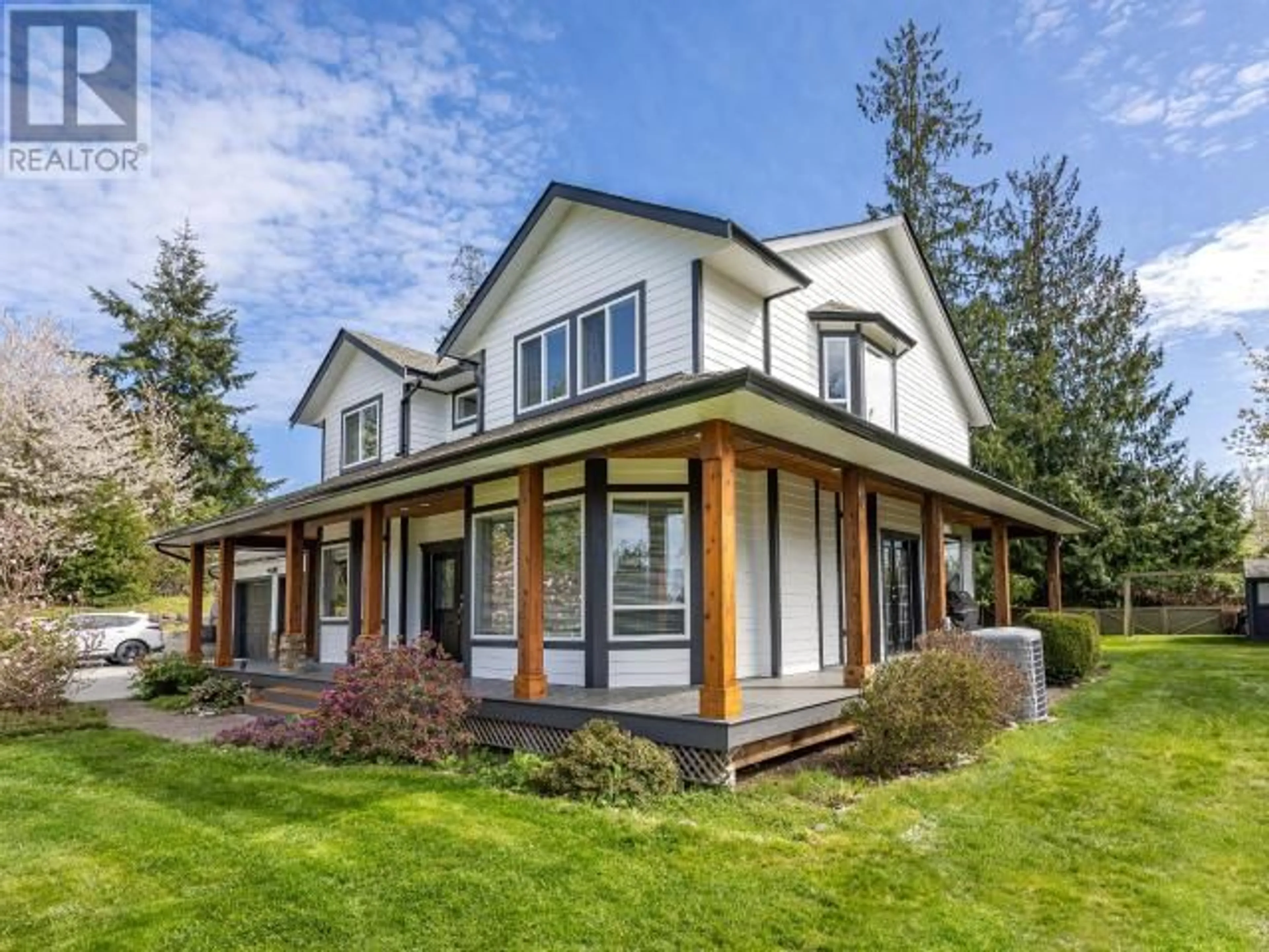 Home with vinyl exterior material, unknown for 7160 KEMANO STREET, Powell River British Columbia V8A1L9
