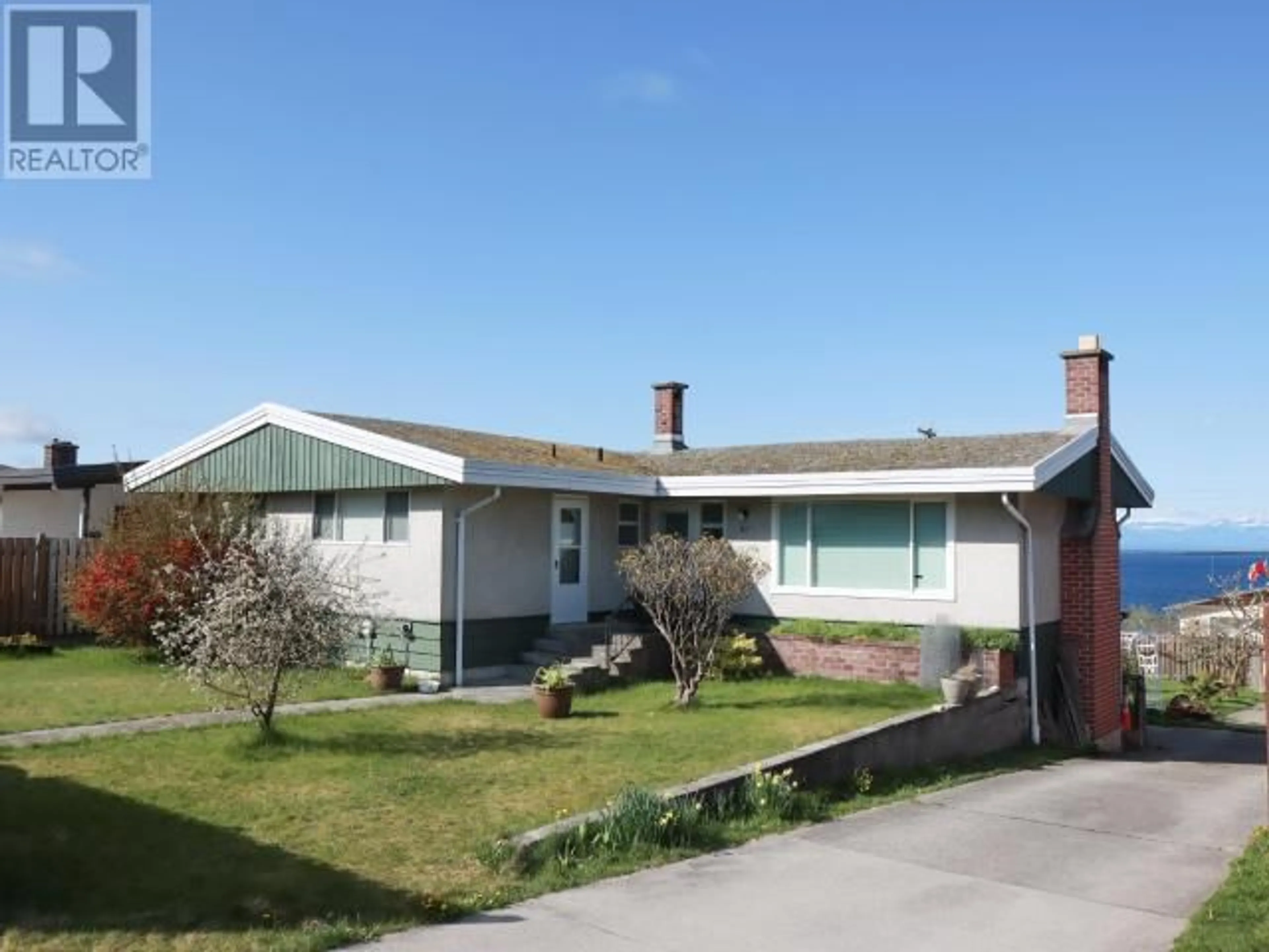 Unknown for 3847 JOYCE AVE, Powell River British Columbia