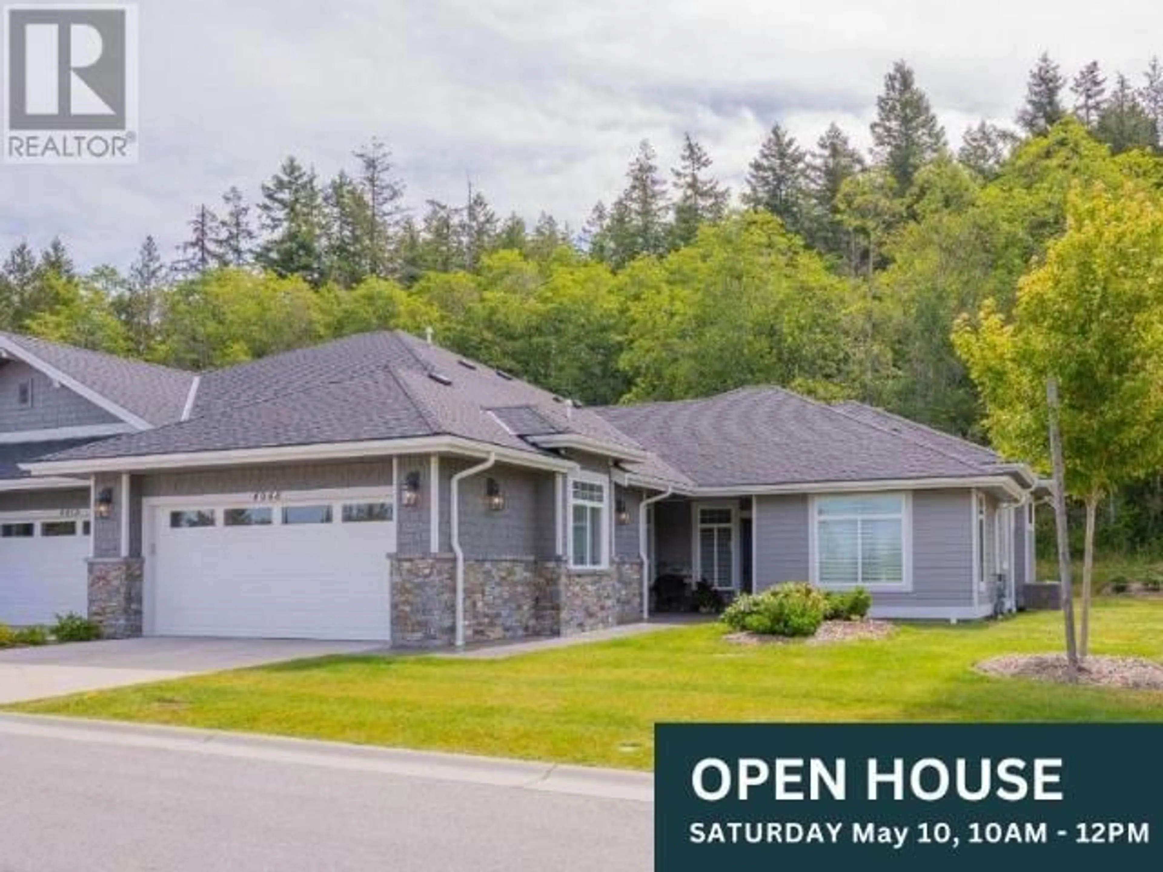 Home with vinyl exterior material, unknown for 4048 SATURNA AVE, Powell River British Columbia V8A5T4