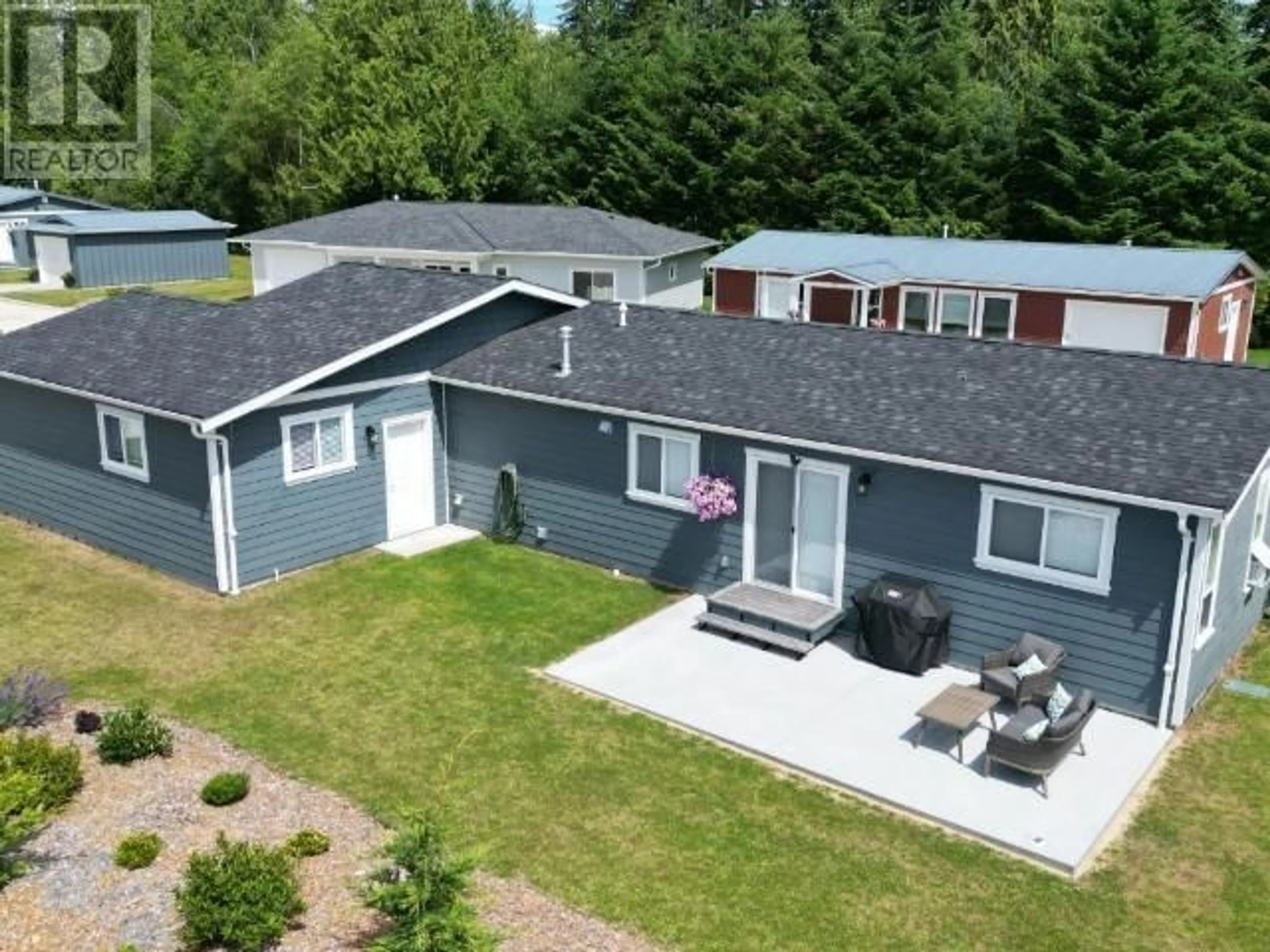 A pic from outside/outdoor area/front of a property/back of a property/a pic from drone, unknown for 104 - 7440 NOOTKA STREET, Powell River British Columbia V8A0P8