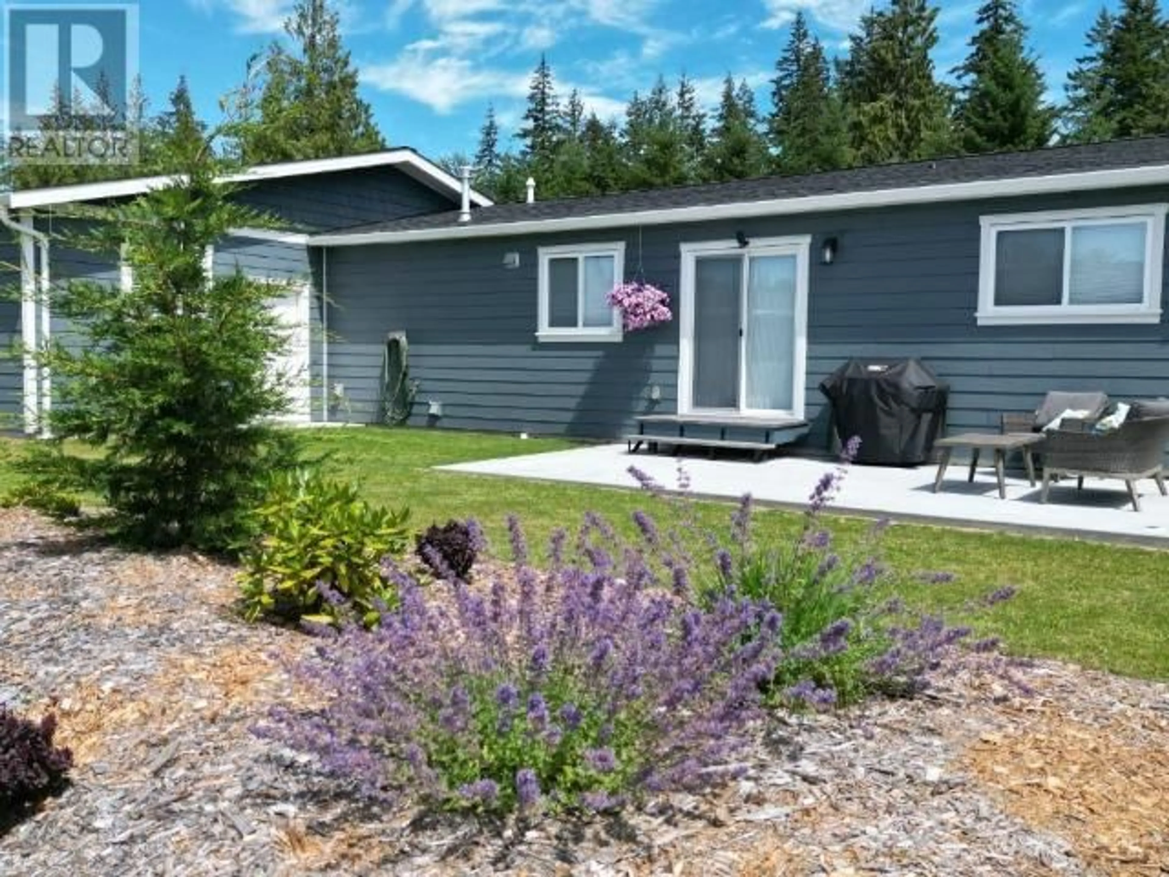 Home with vinyl exterior material, street for 104 - 7440 NOOTKA STREET, Powell River British Columbia V8A0P8