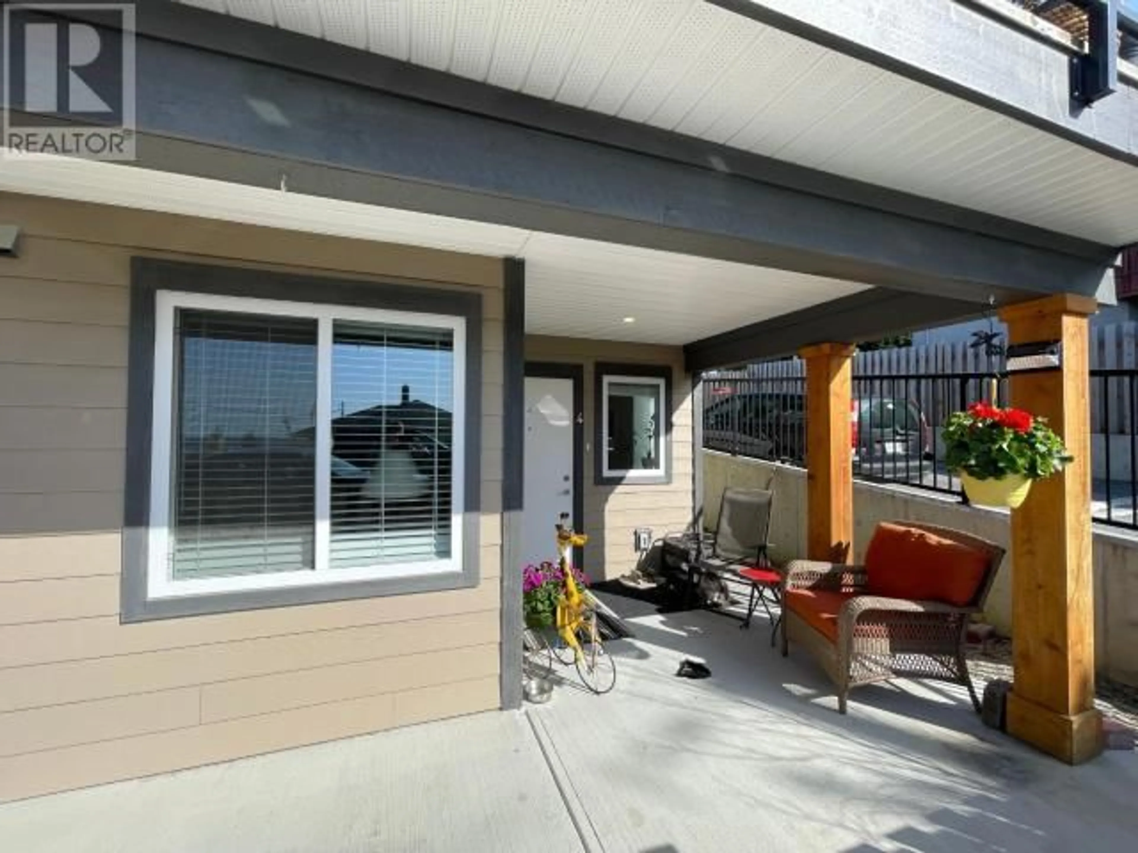 Unknown for B4 - 6900 BURNABY STREET, Powell River British Columbia