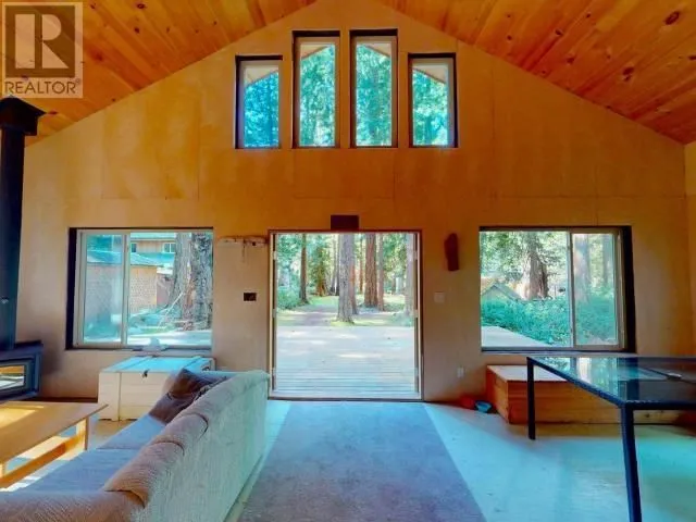 1157 TENNYSON RD, Savary Island 2