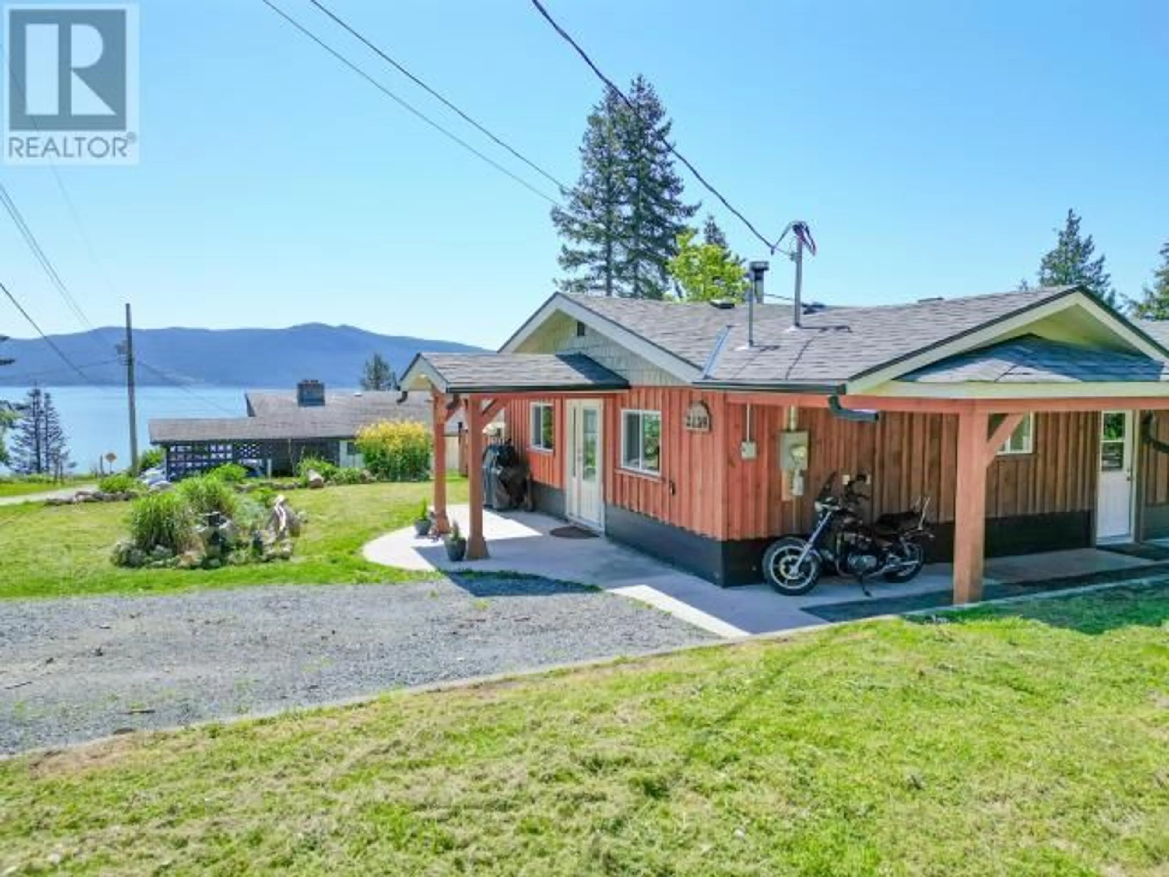 A pic from outside/outdoor area/front of a property/back of a property/a pic from drone, water/lake/river/ocean view for 2139 PALMER ROAD, Powell River British Columbia V8A0H8