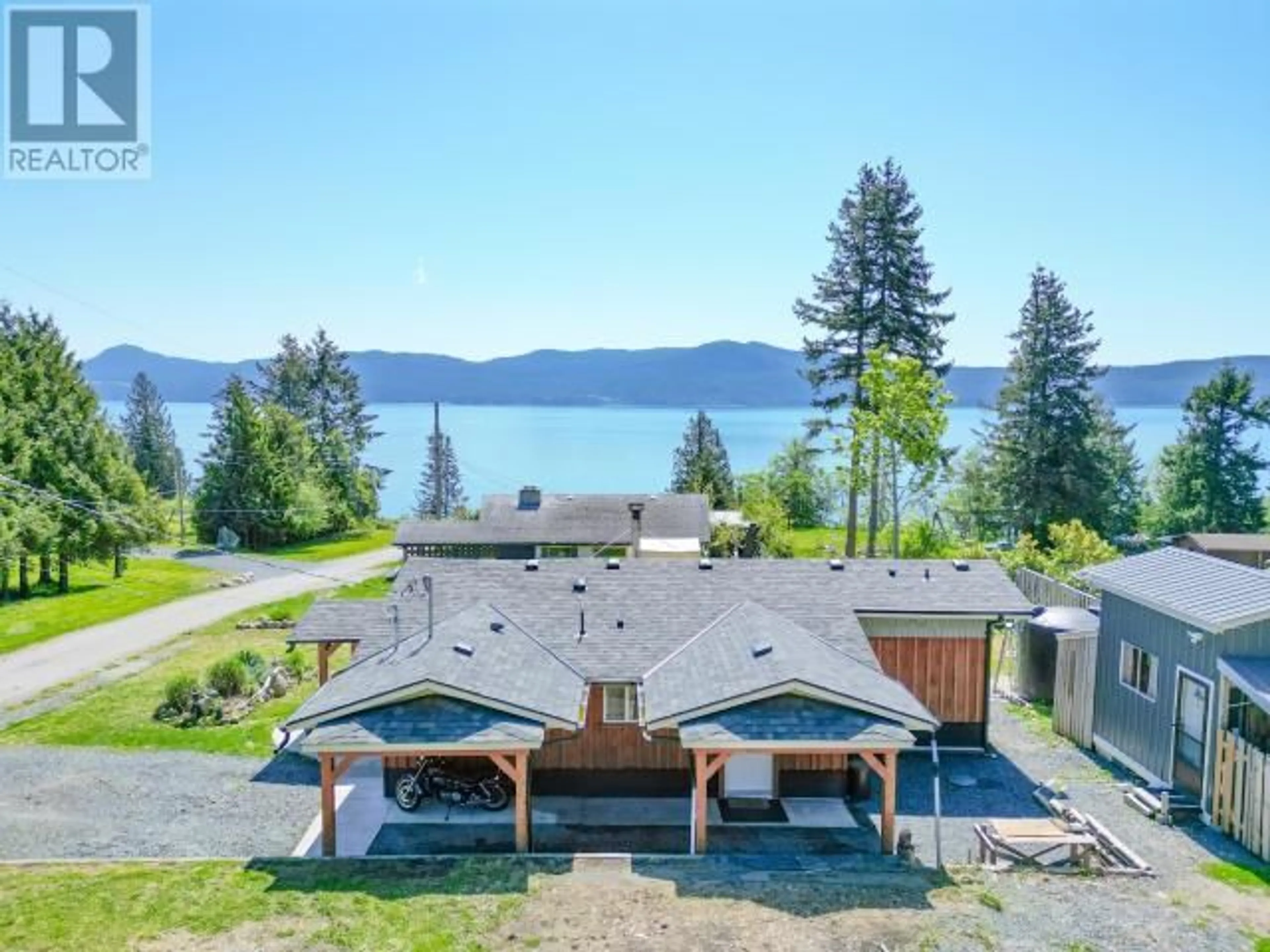 A pic from outside/outdoor area/front of a property/back of a property/a pic from drone, water/lake/river/ocean view for 2139 PALMER ROAD, Powell River British Columbia V8A0H8