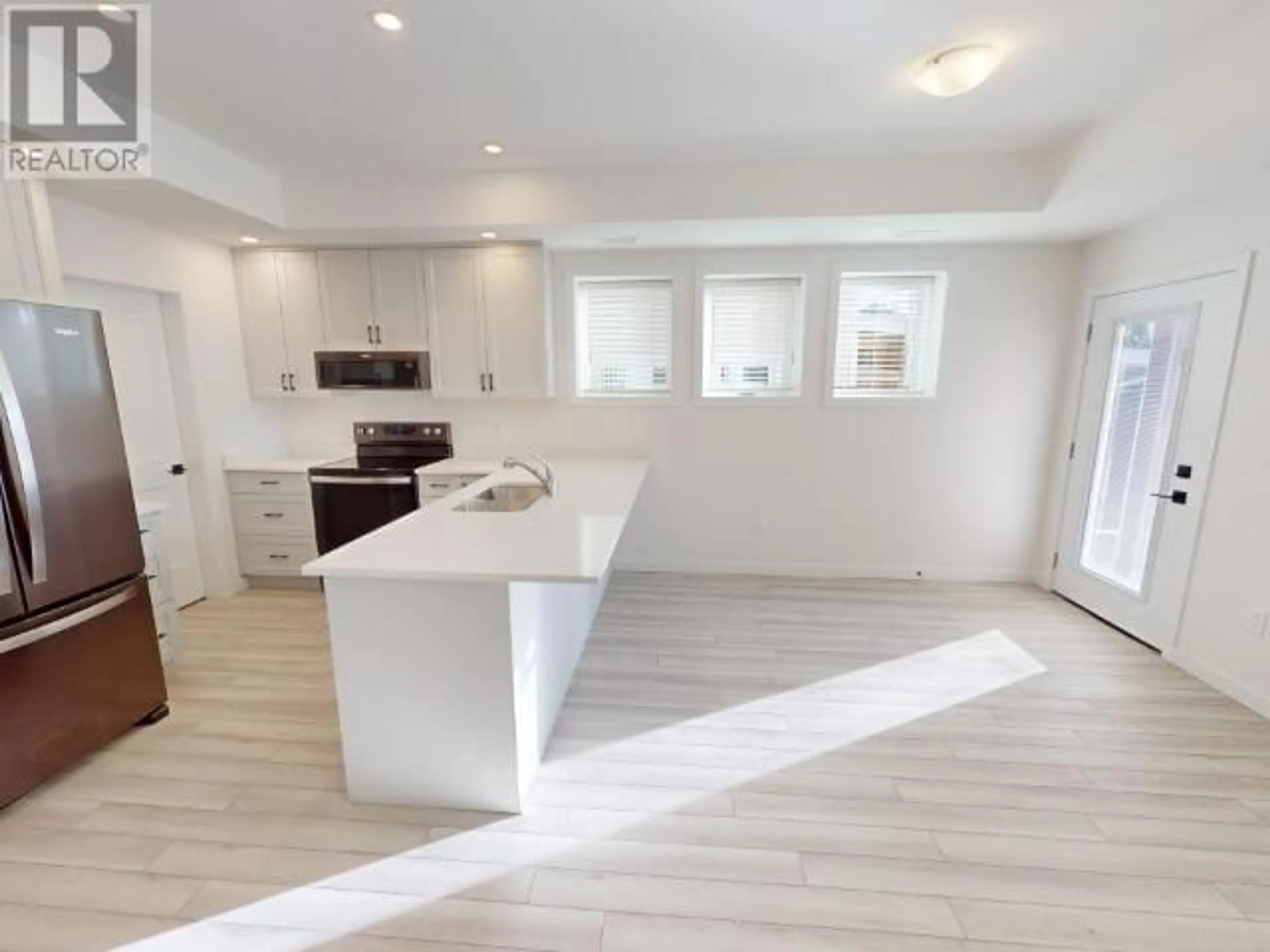 Open concept kitchen, unknown for 12-6730 CRANBERRY STREET, Powell River British Columbia V8A3Z4